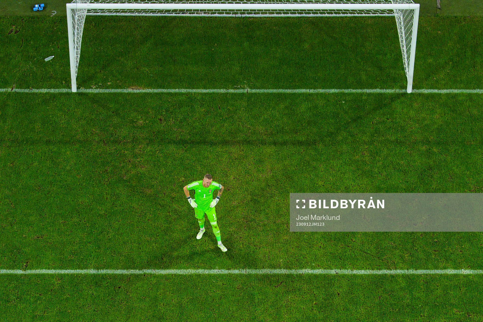 Goalkeeper Robin Olsen of Sweden looks dejected