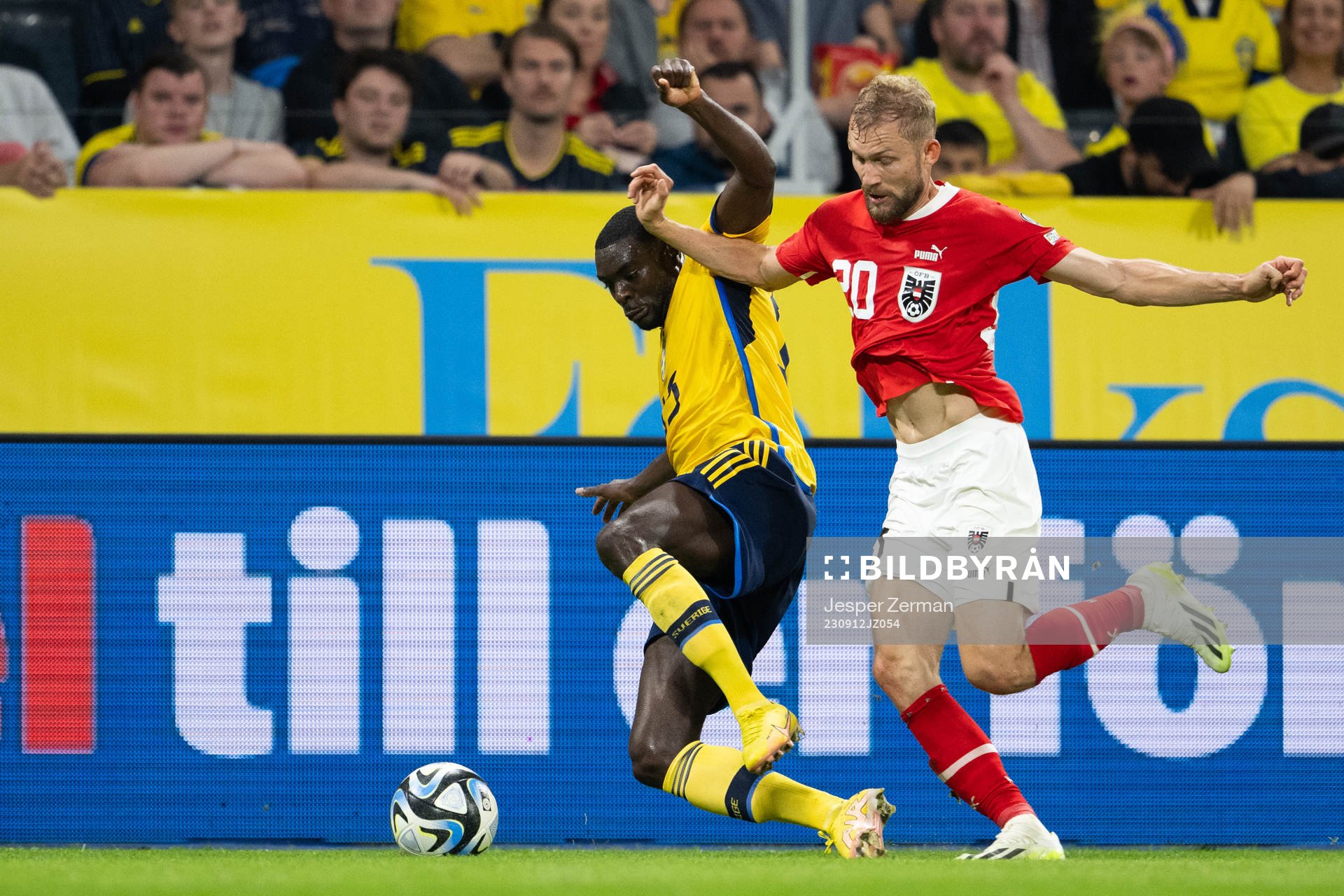 Ken Sema of Sweden and Konrad Laimer of Austria