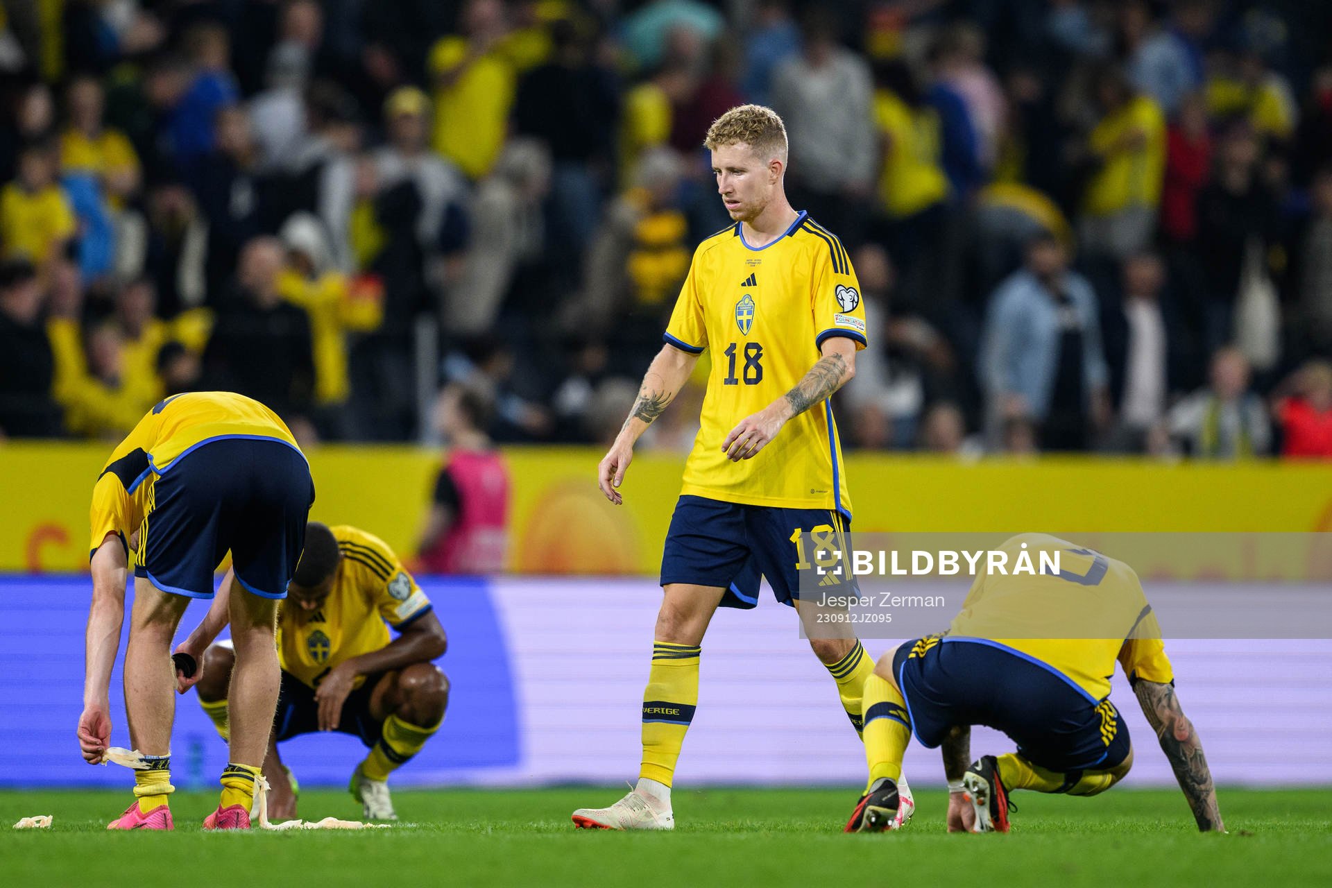Samuel Gustafson of Sweden looks dejected