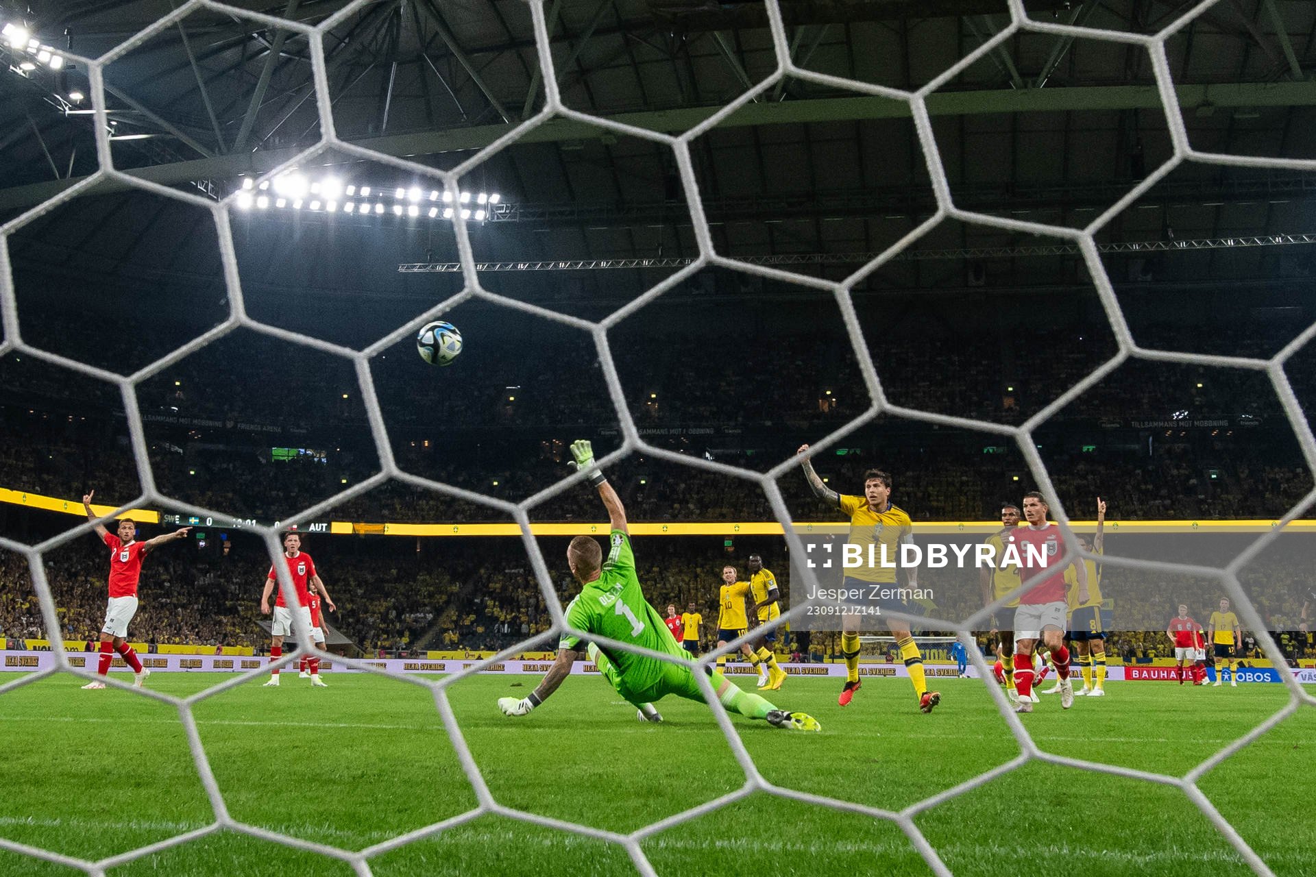 goalkeeper Robin Olsen and Victor Nilsson Lindelöf of