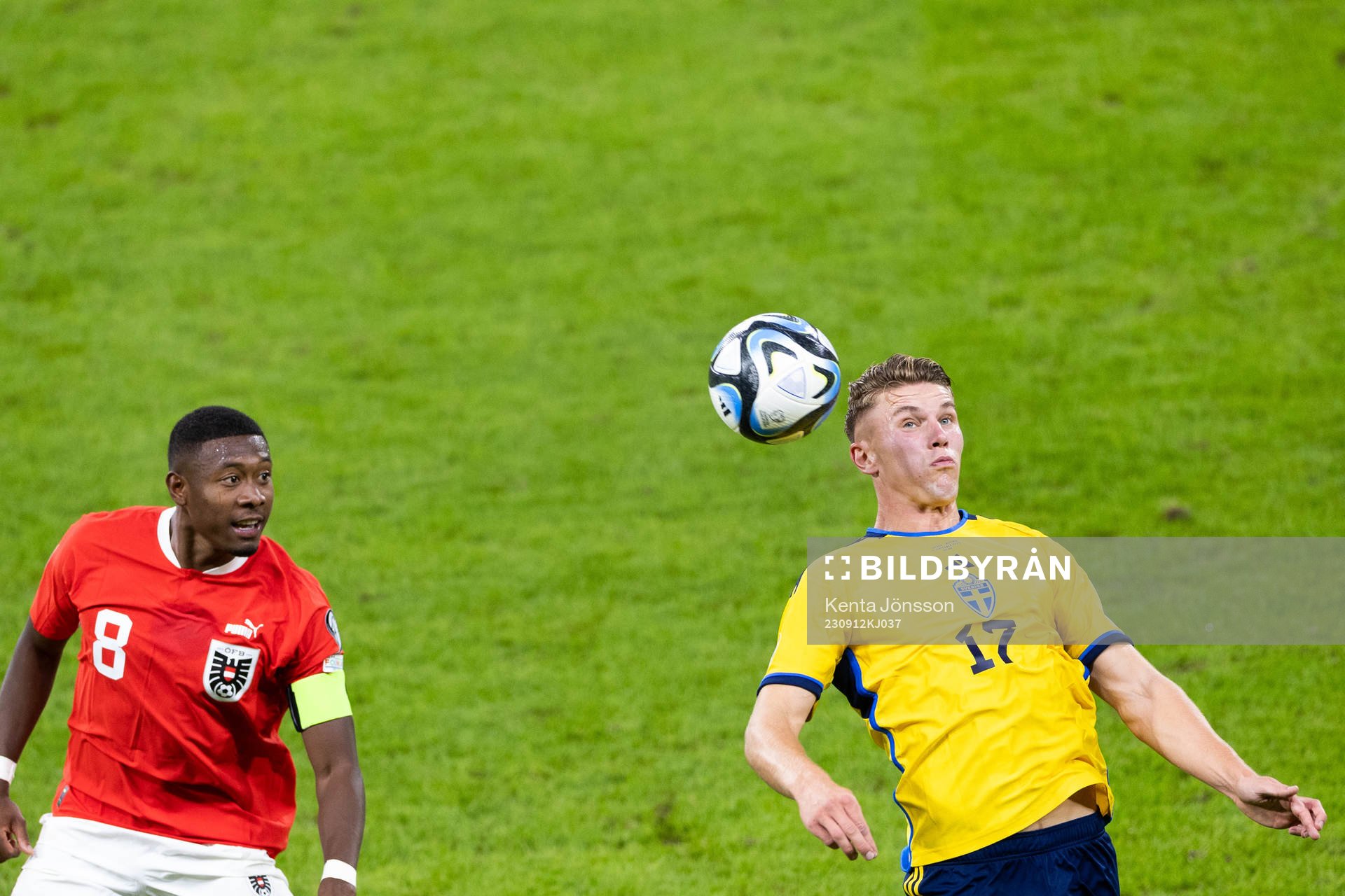 David Alaba of Austria and Viktor Gyökeres of Sweden