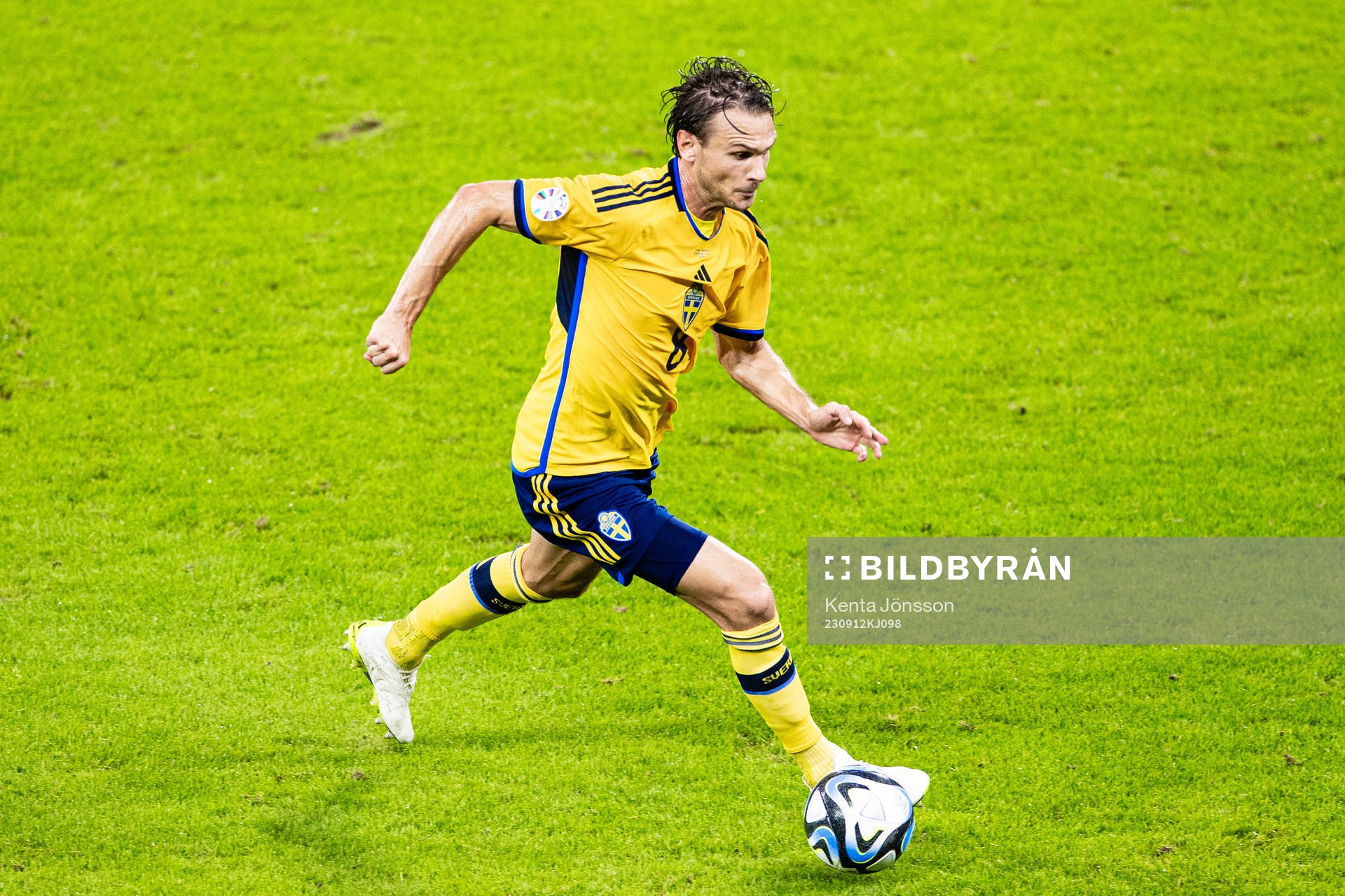 Albin Ekdal of Sweden
