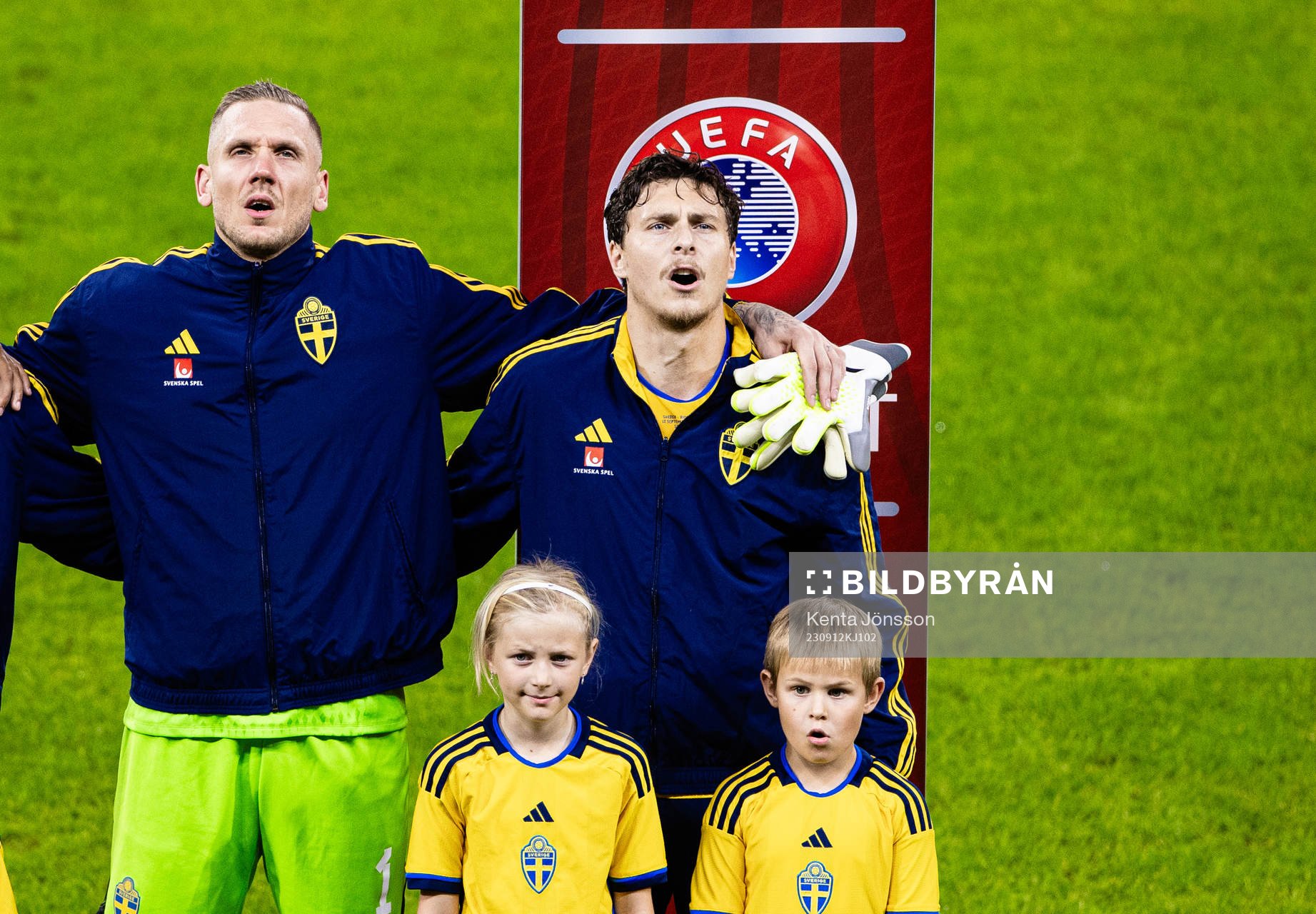 Goalkeeper Robin Olsen and Victor Nilsson Lindelöf of