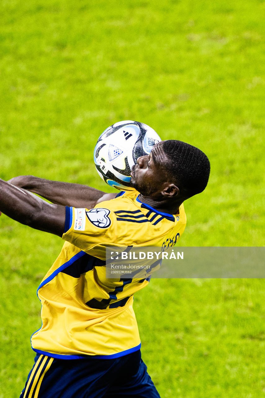 Ken Sema of Sweden