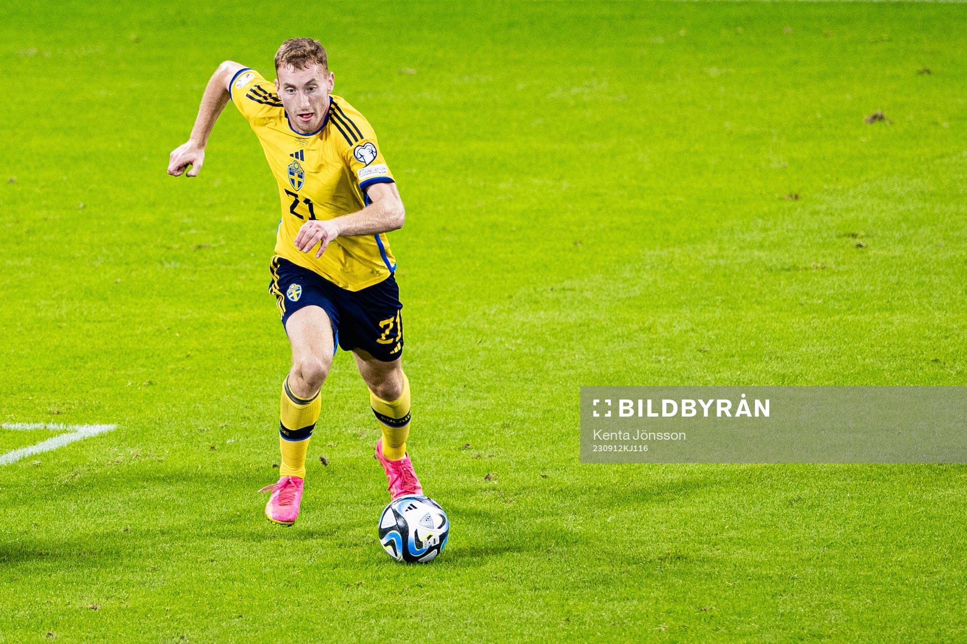 Dejan Kulusevski of Sweden