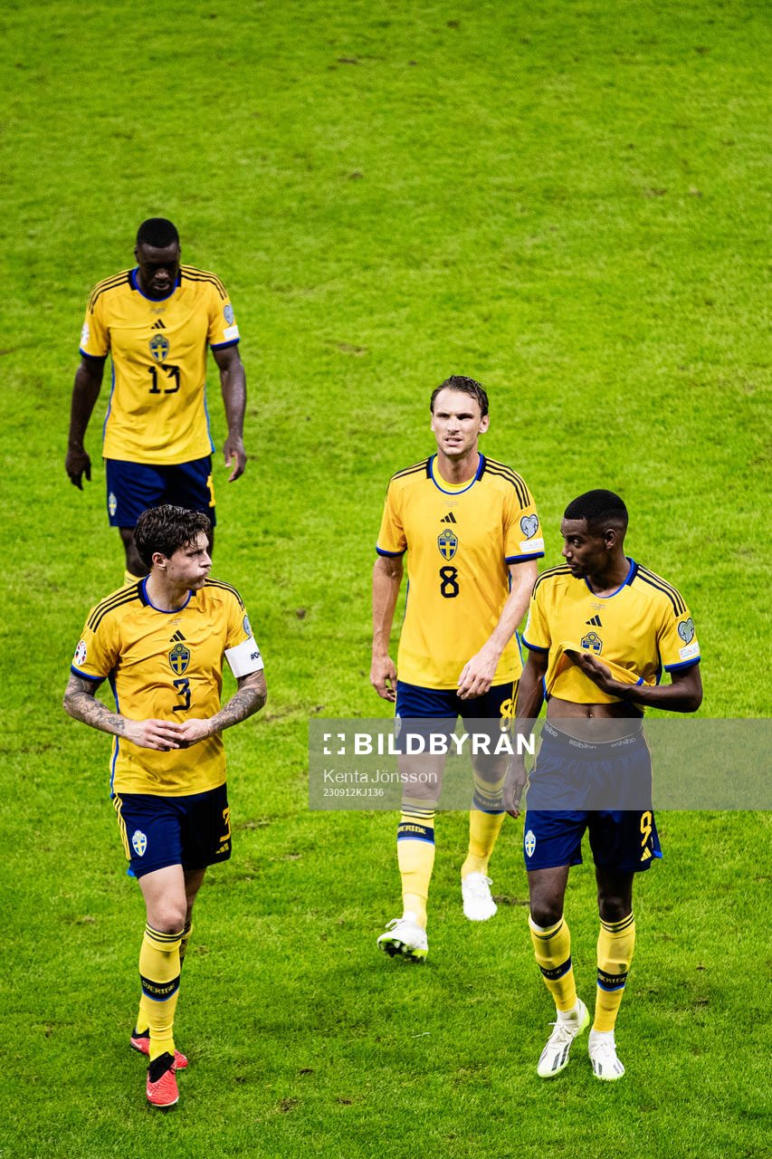 Victor Nilsson Lindelöf, Ken Sema, Albin Ekdal and