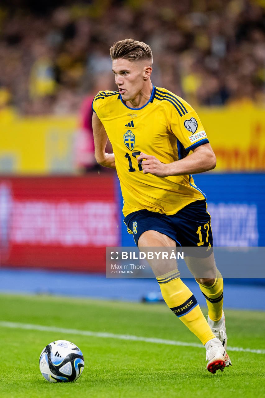 Viktor Gyökeres of Sweden