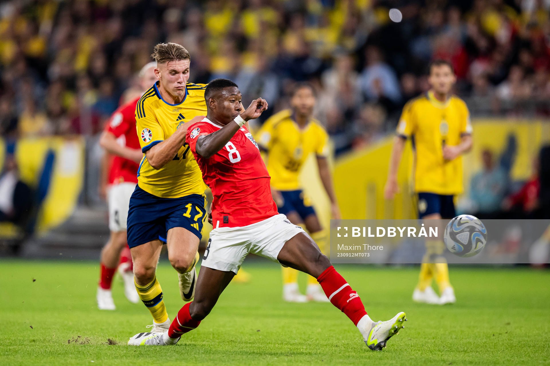 Viktor Gyökeres of Sweden and David Alaba of Austria