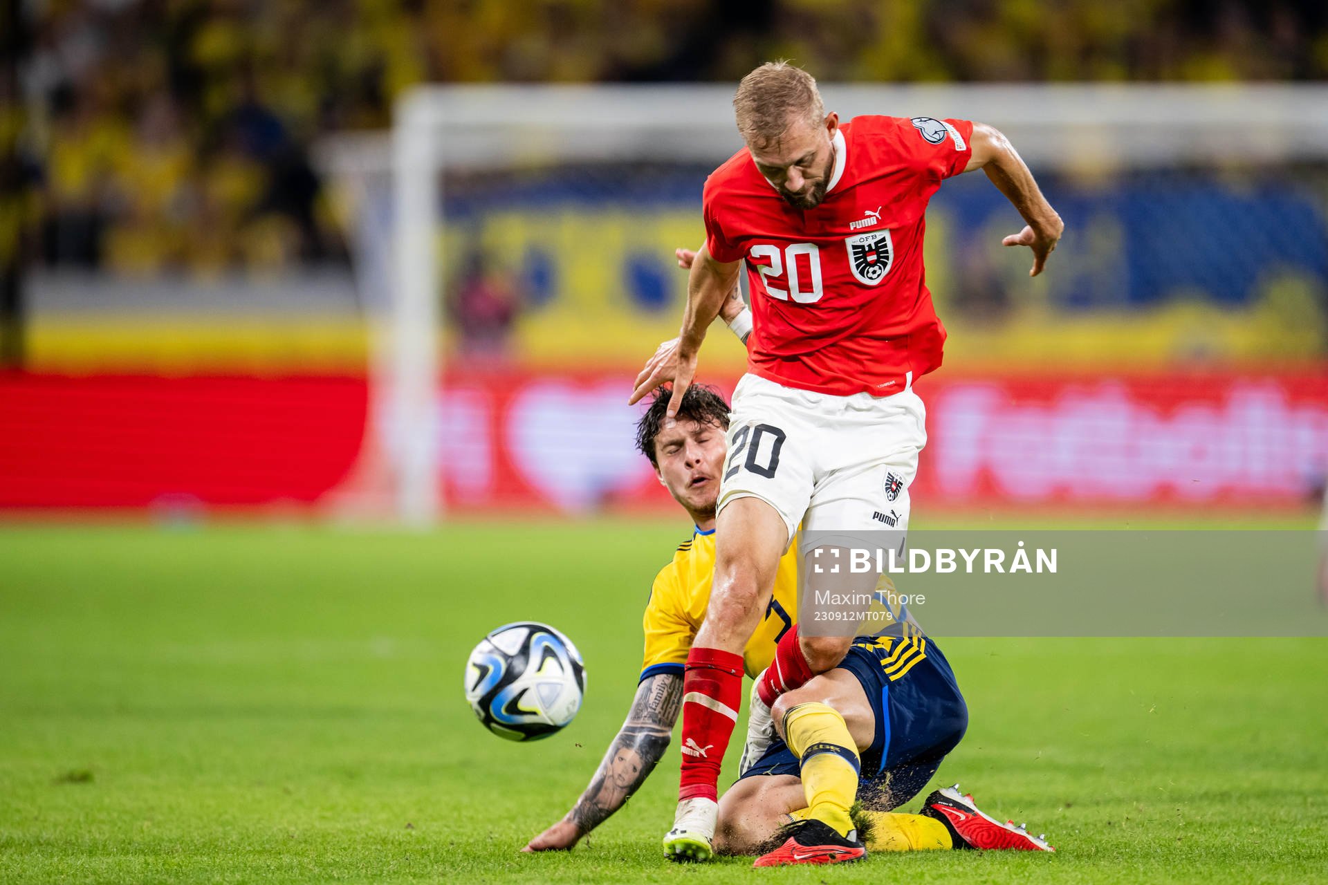 Victor Nilsson Lindelöf of Sweden and Konrad Laimer of