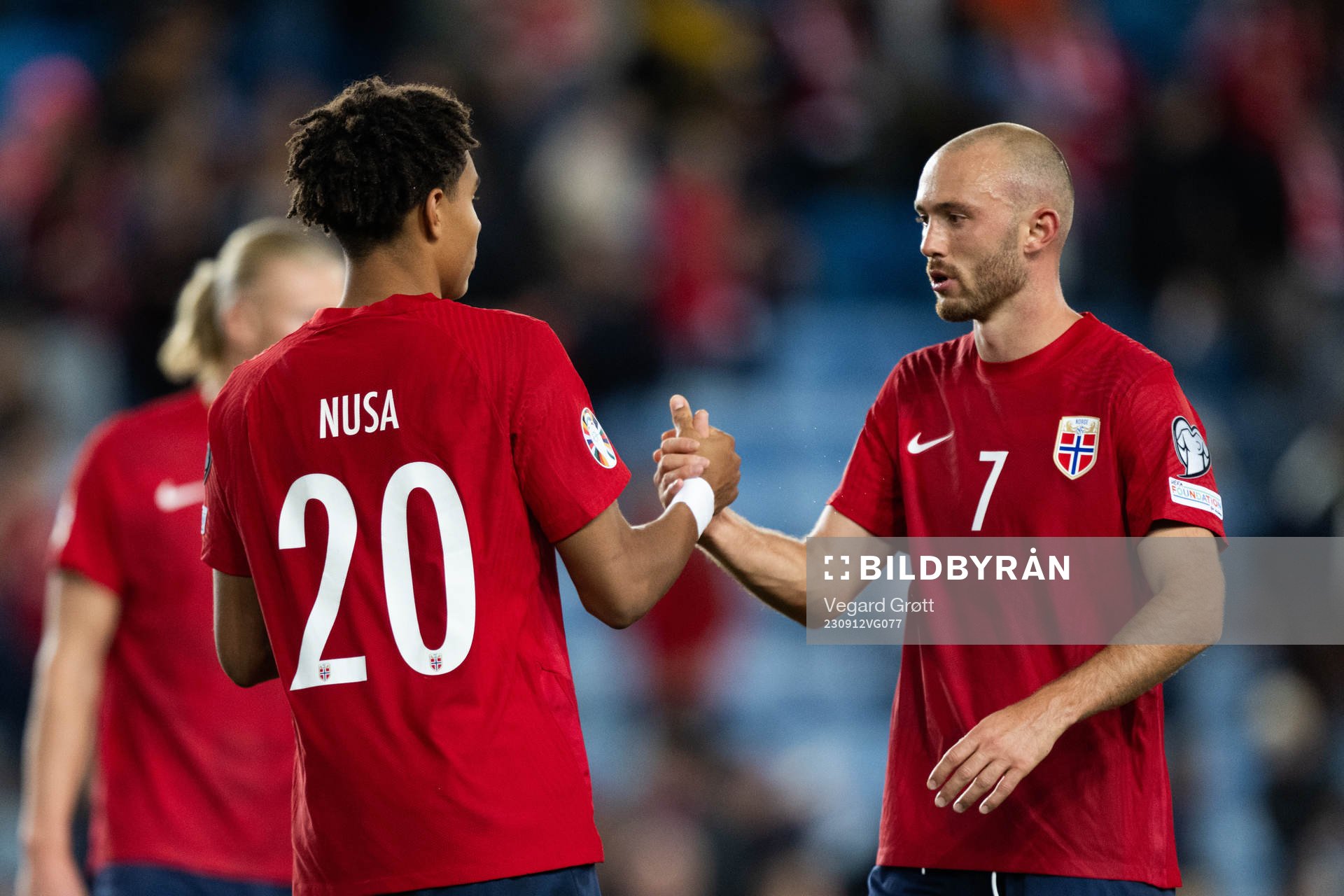 Antonio Nusa and Fredrik Aursnes of Norway celebrate