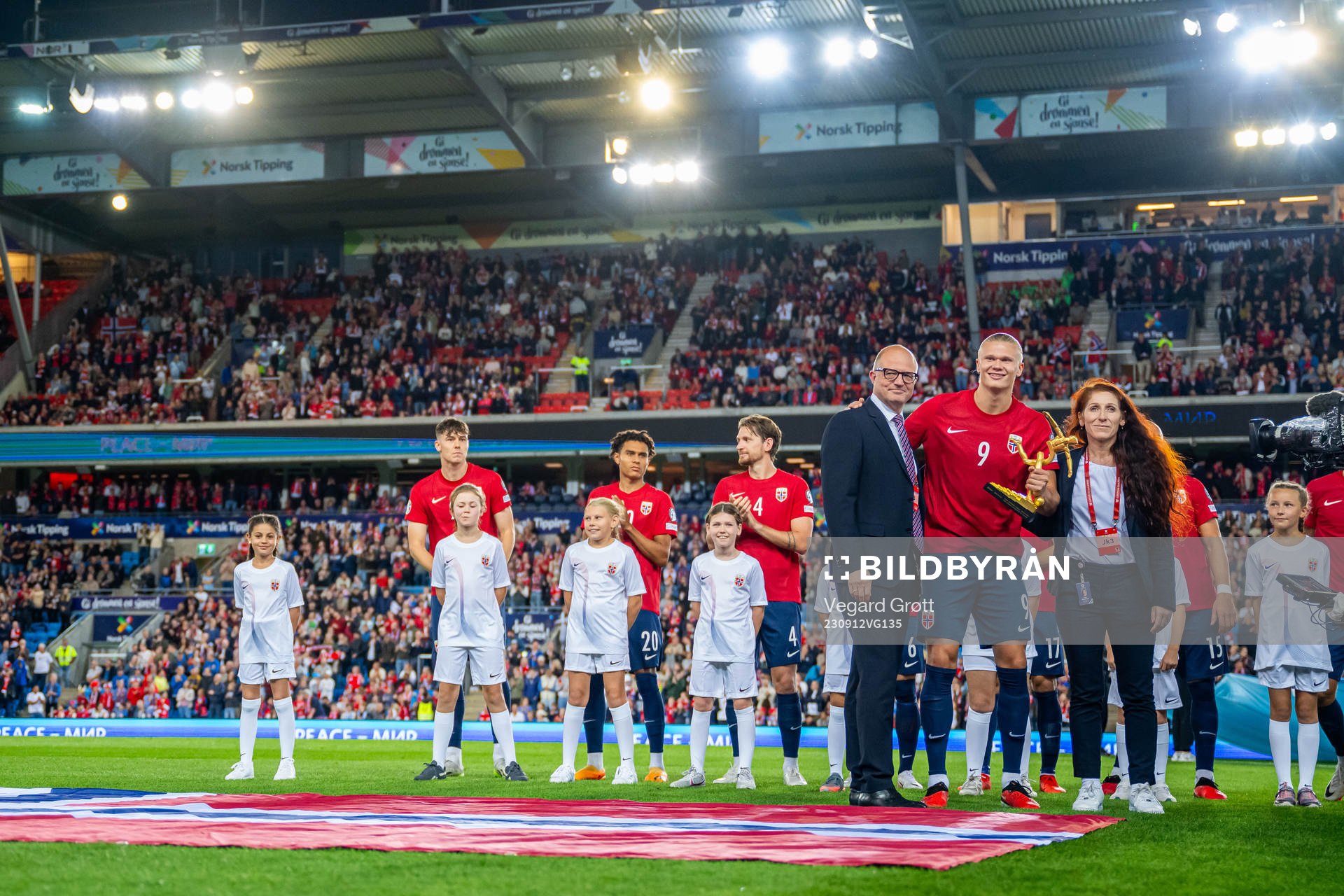 Erling Braut Haaland of Norway is awarded the Nations