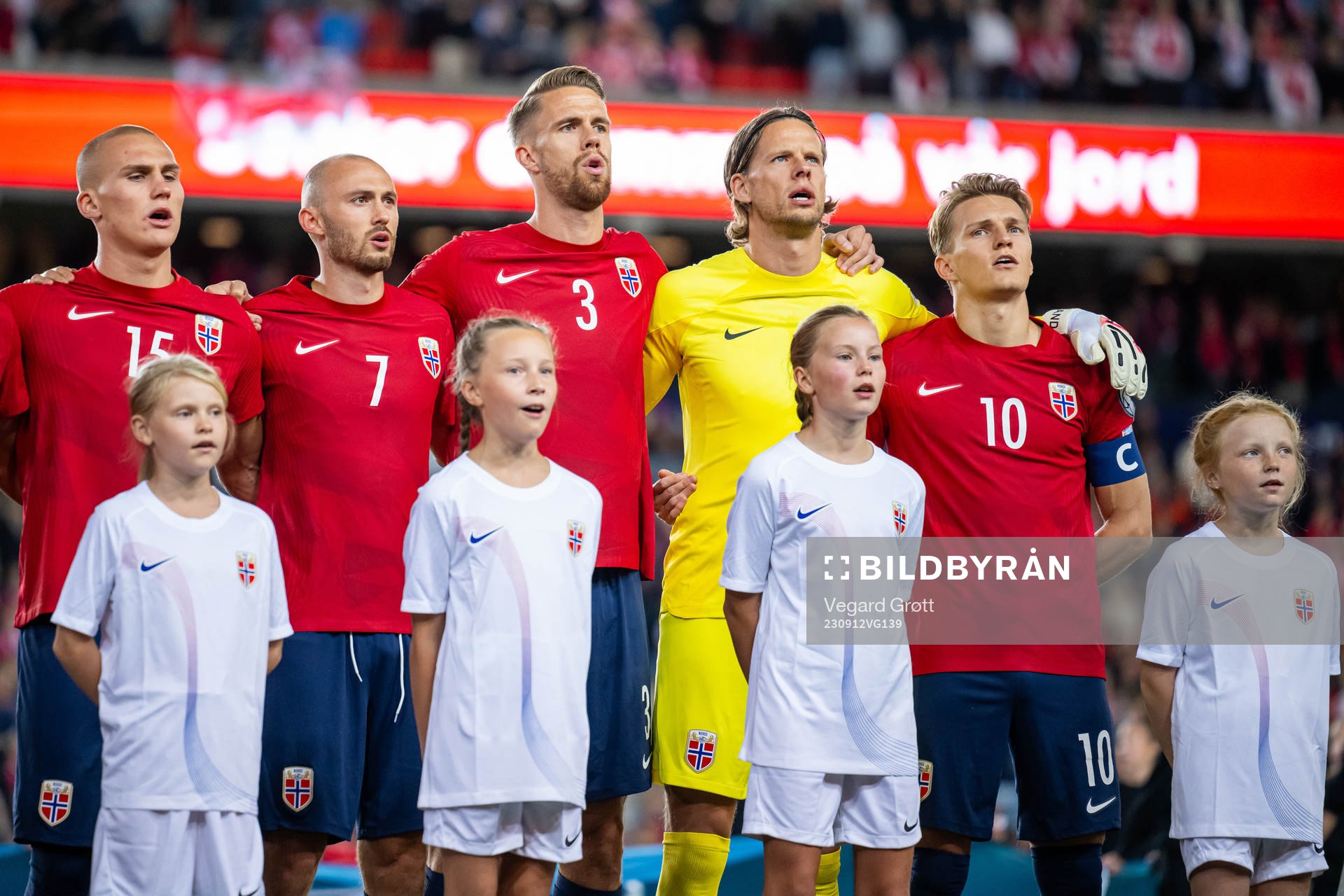 Leo Skiri Østigård, Fredrik Aursnes, Kristoffer Ajer,