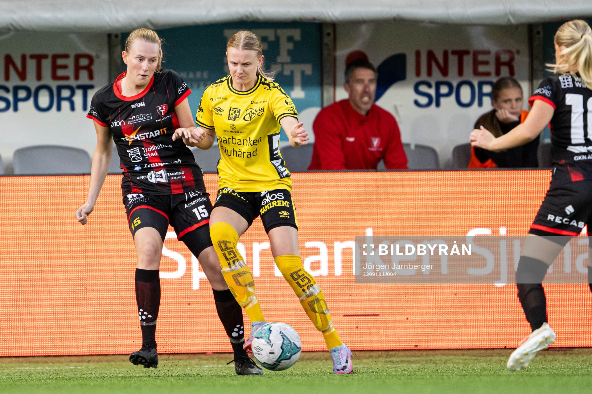 Trollhättans Ida Hägnander och Elfsborgs Hanna Jiozon