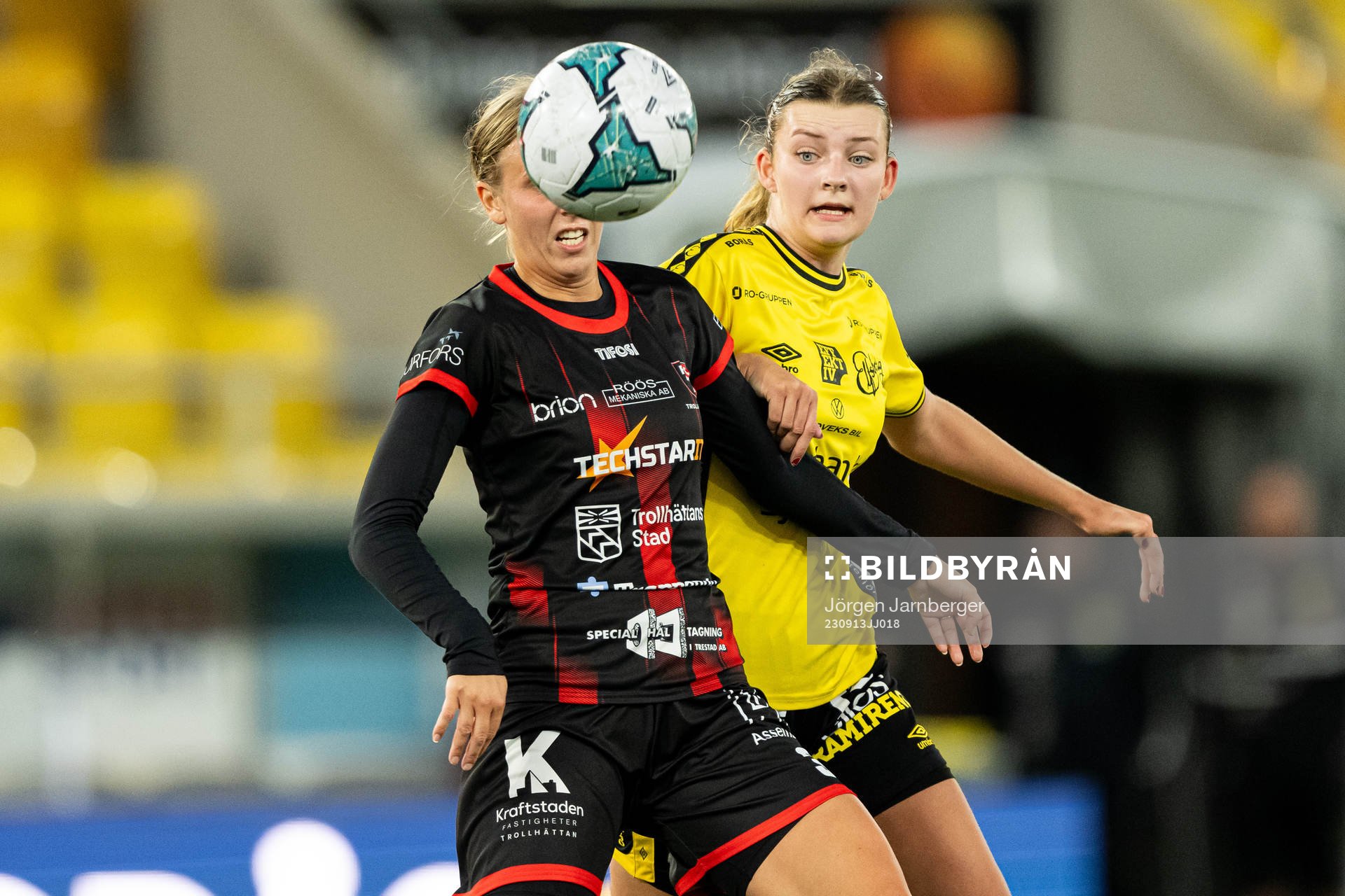 Trollhättans Sanna Jensen och Elfsborgs Ida Backlund