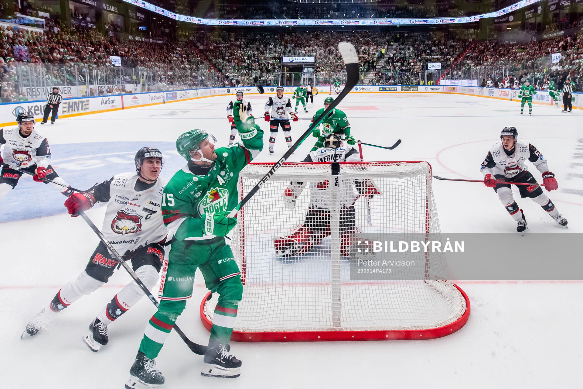 Rögles Simon Ryfors oroar mot Malmö Redhawks Fredrik