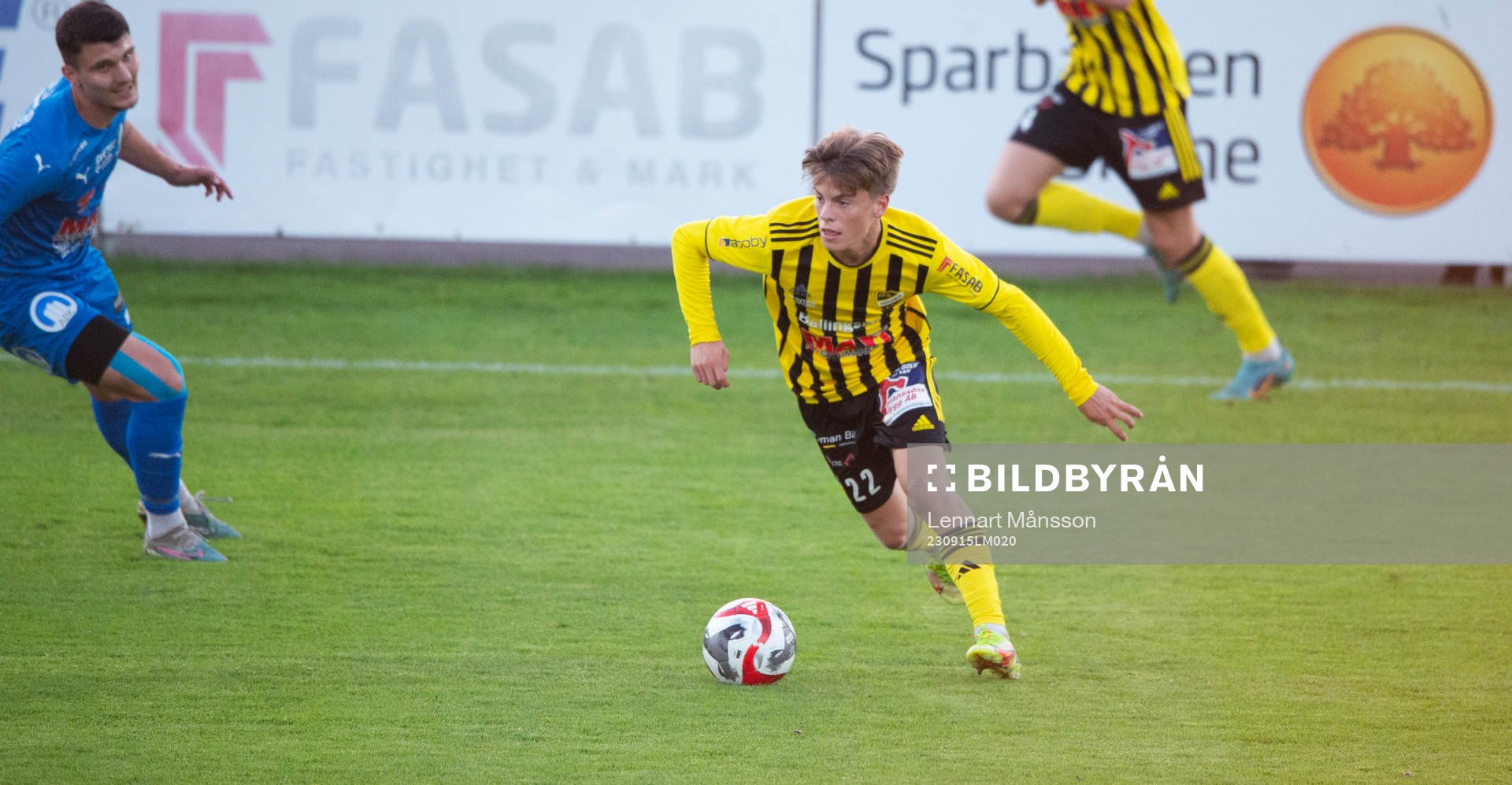IFK Hässleholms Jussi Tikkanen i matchen i division 2