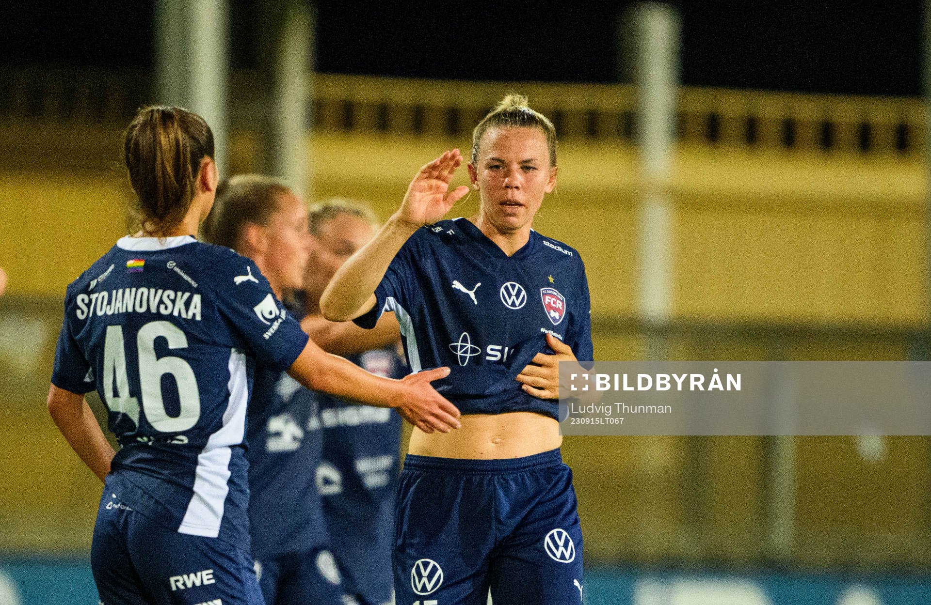 FC Rosengårds Jessica Wik och Mikaela Stojanovska jublar