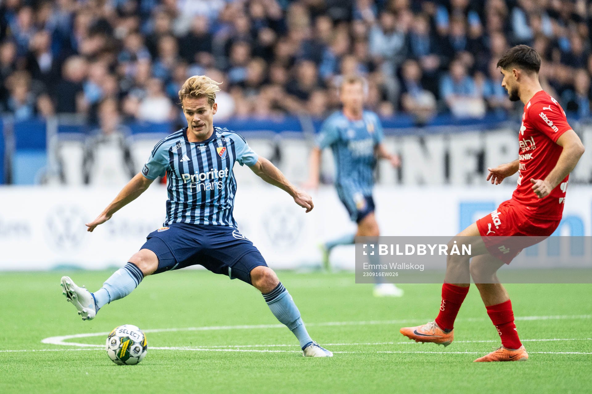 Djurgårdens Hampus Finndell och Värnamos Emin Grozdanic