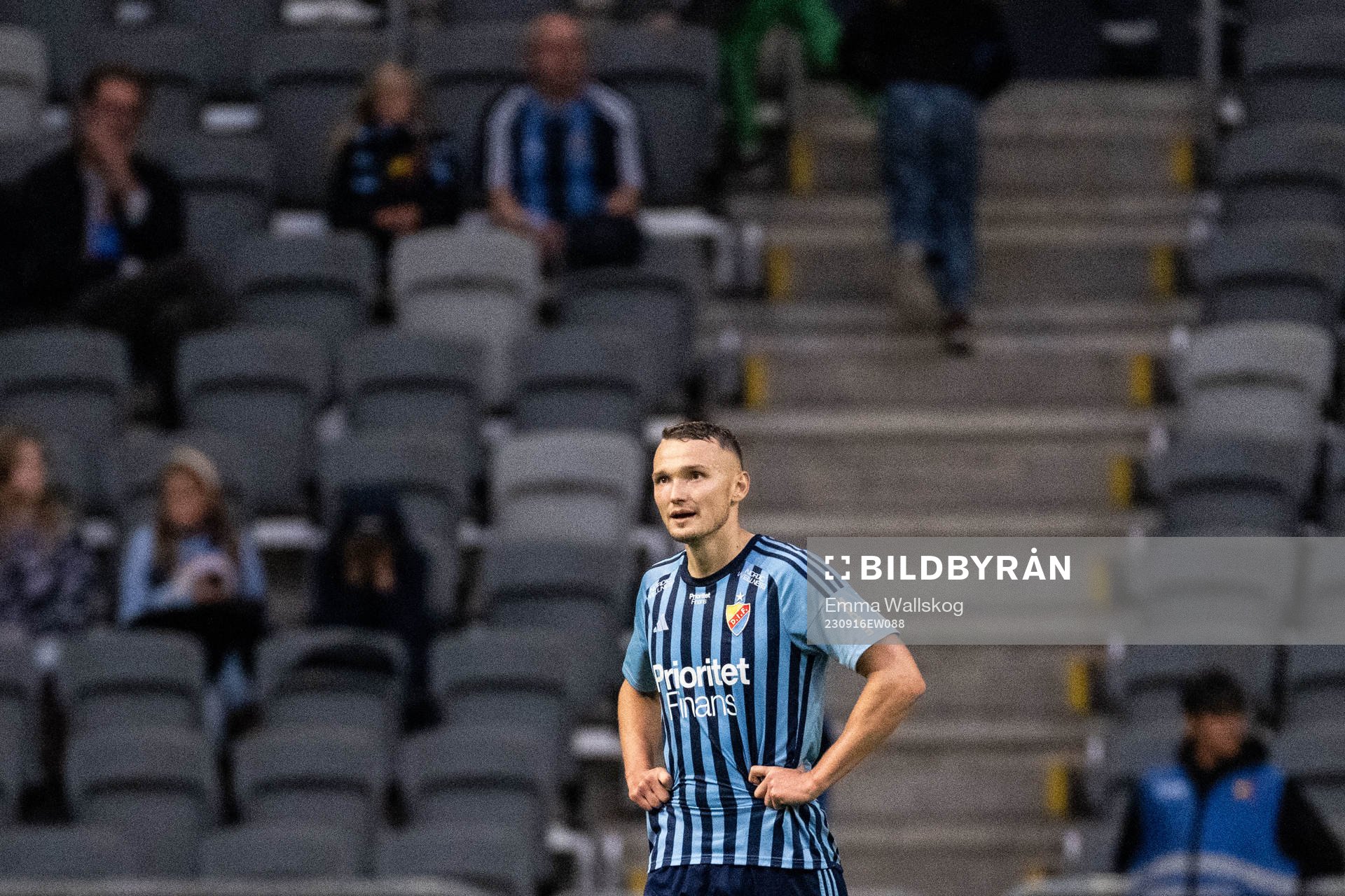 Djurgårdens Piotr Johansson deppar