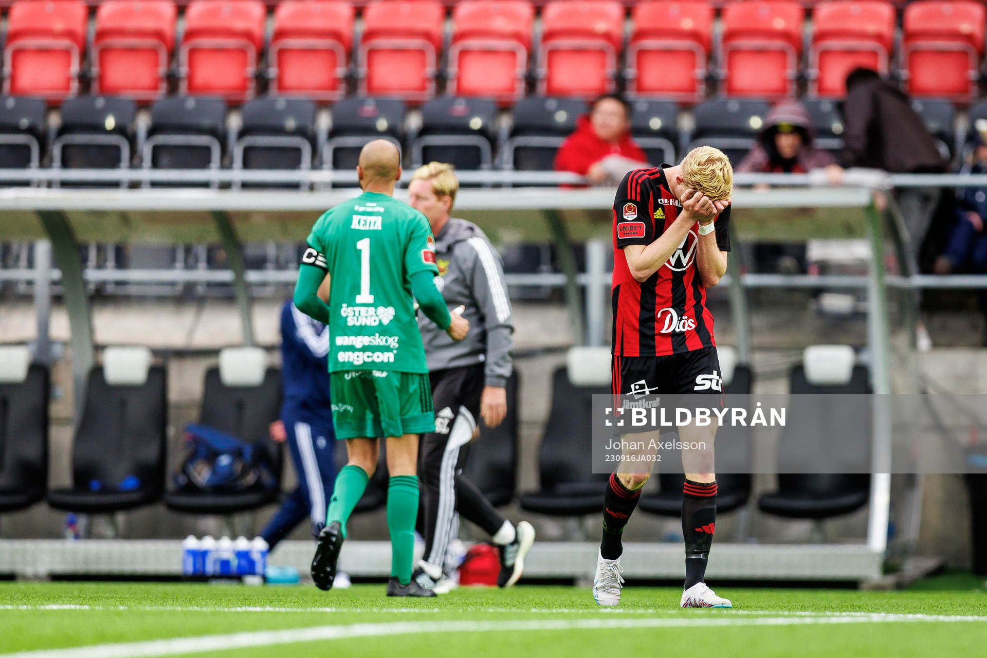Östersunds Malcolm Stolt  deppar