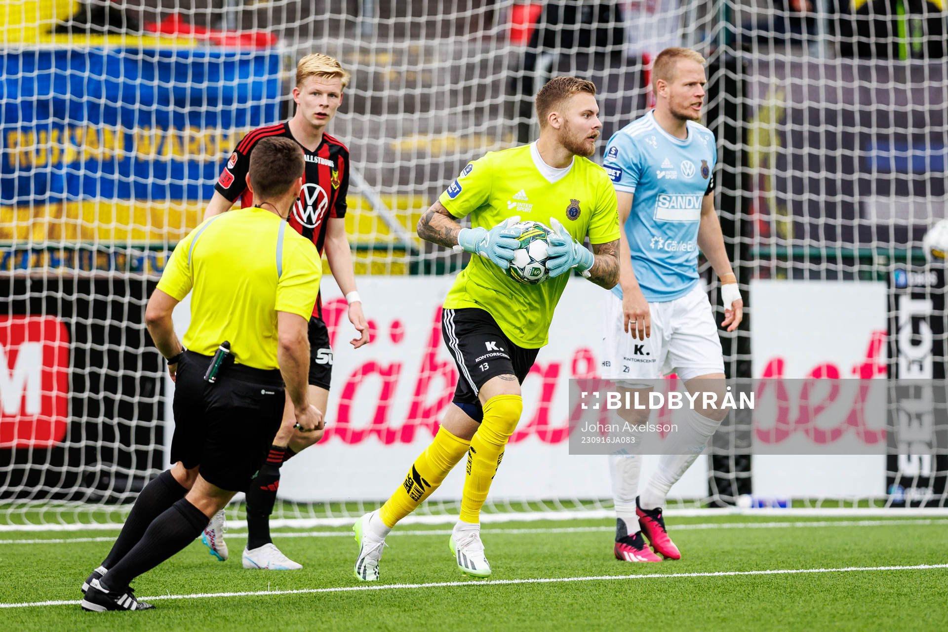 Gefles målvakt Robin Wallinder