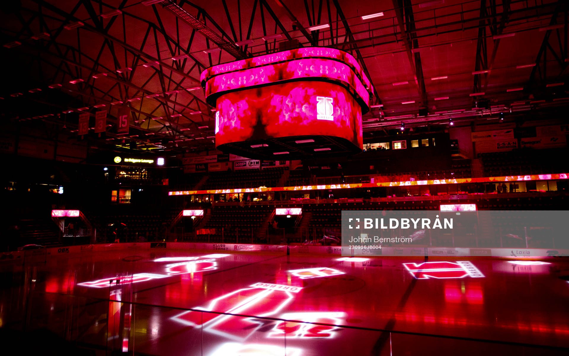 Behrn arena invändigt med ny jumbotron