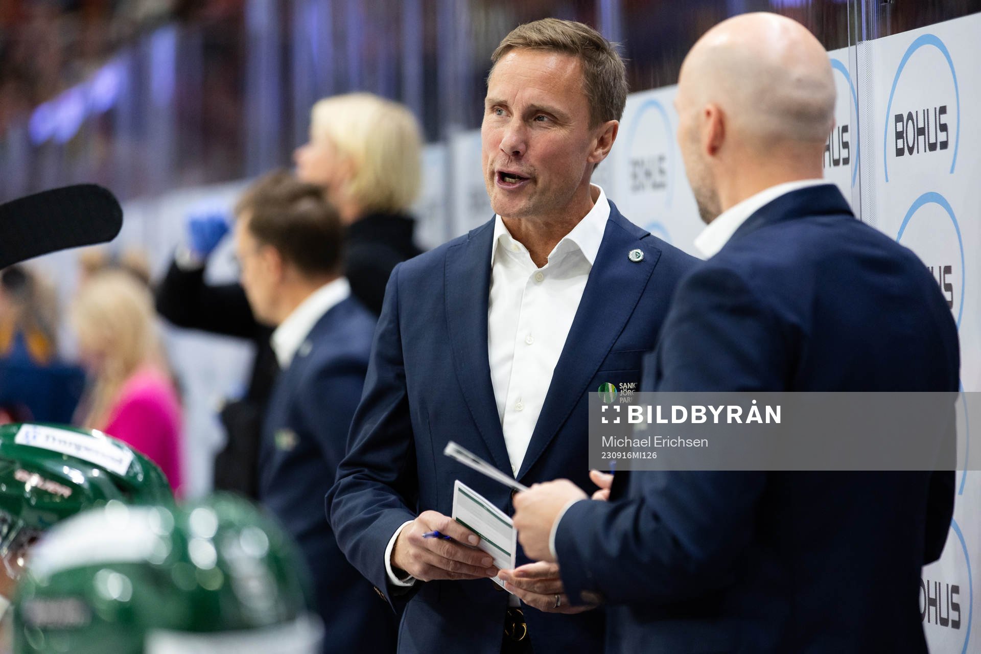 Frölundas tränare Roger Rönnberg och assisterande