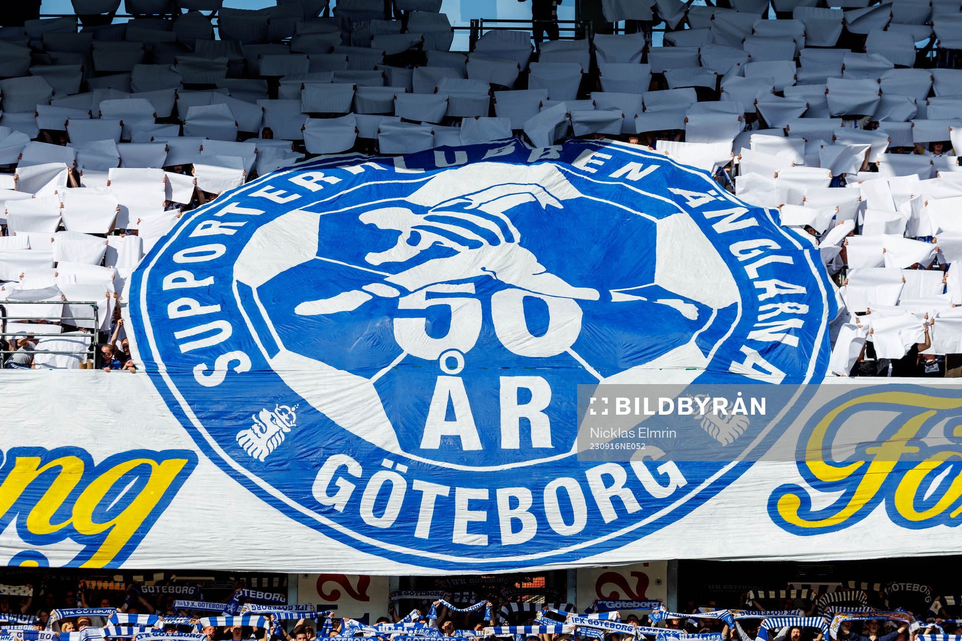 230916 IFK Göteborgs supportrar med tifo