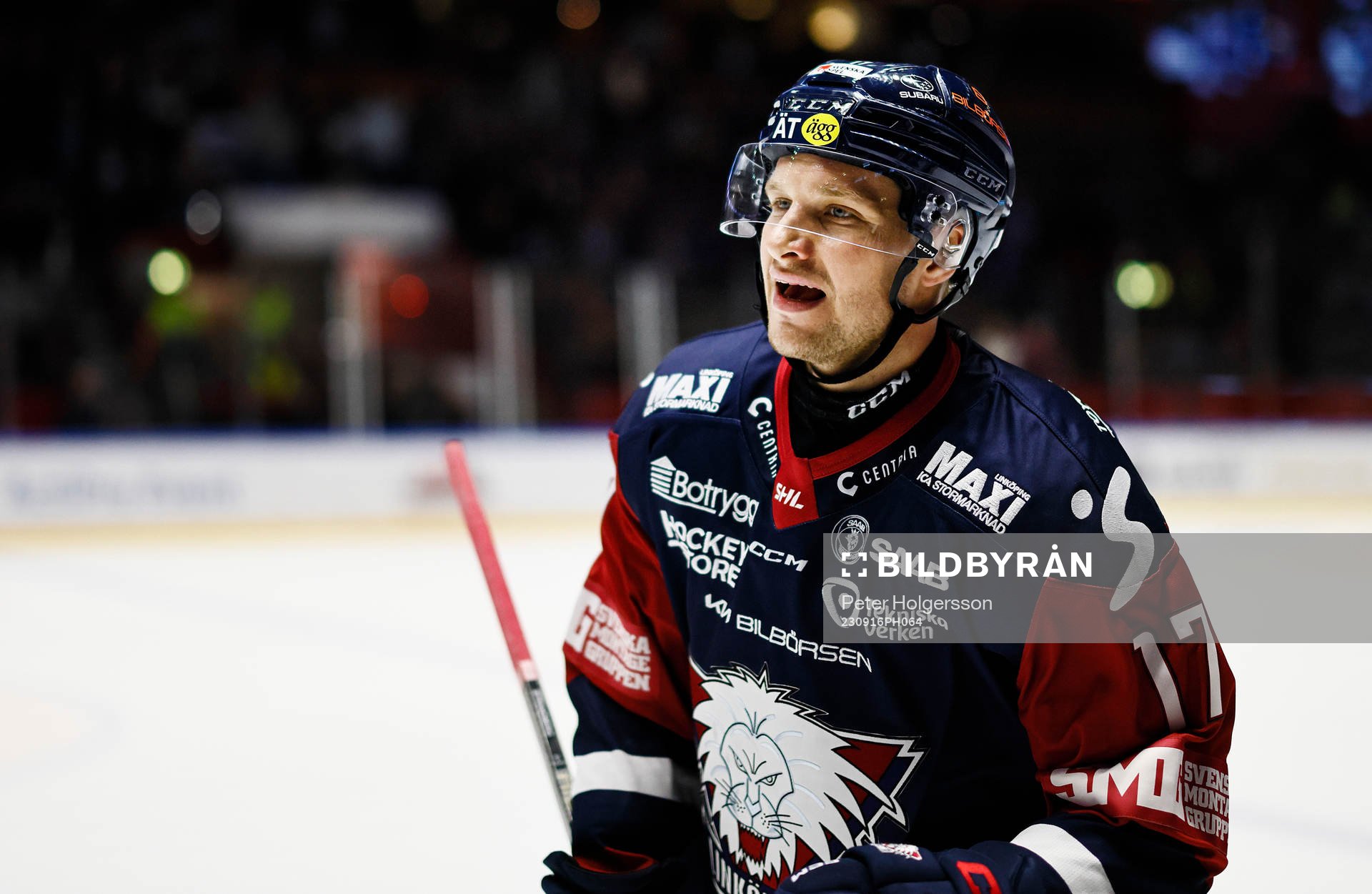 Linköpings Sebastian Strandberg jublar