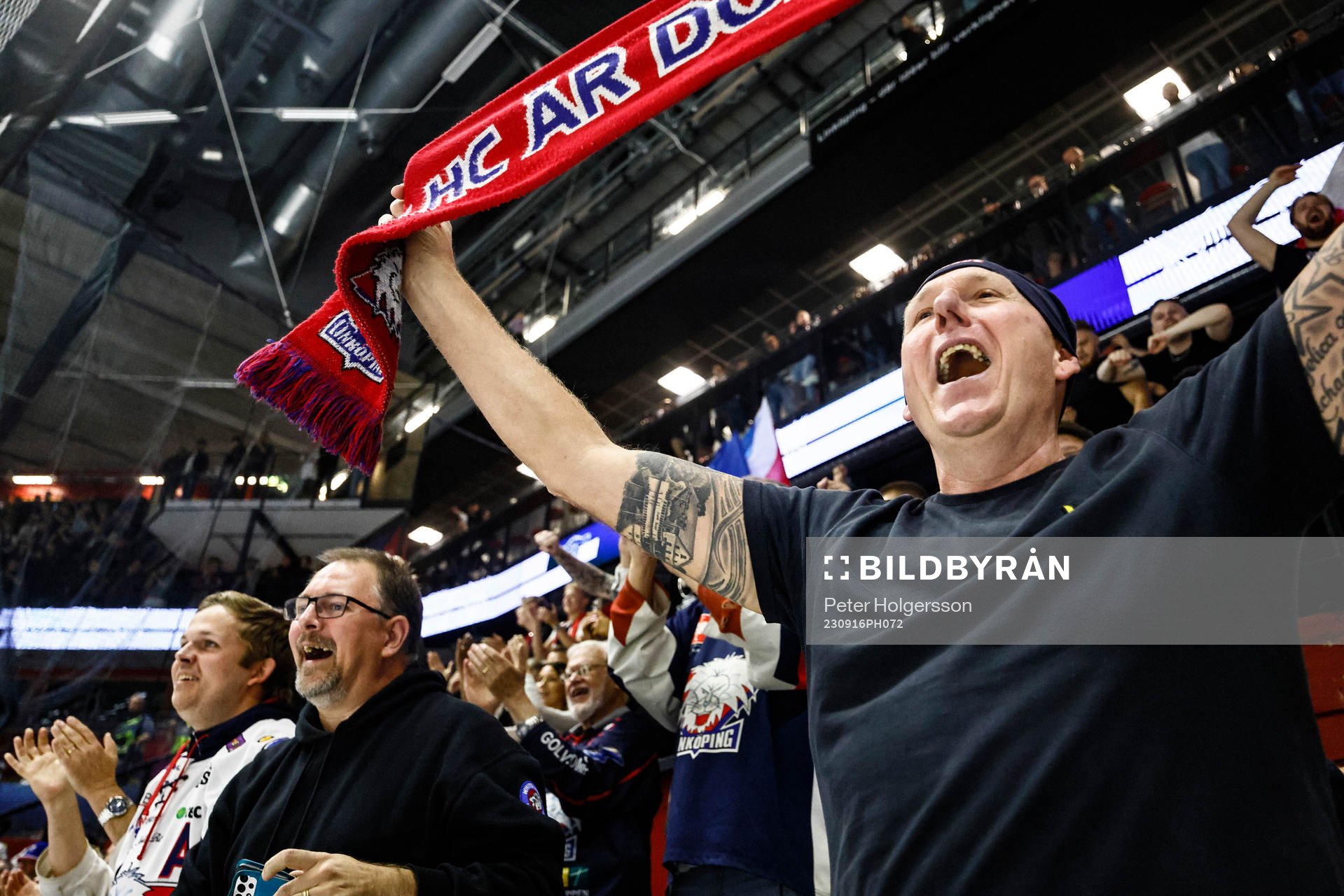 Linköpings-supporters jublar