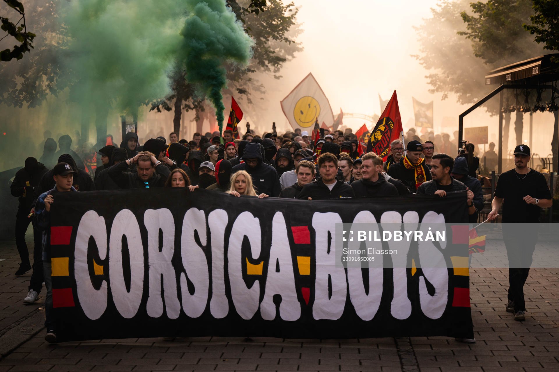 Luleås supportrar tågar mot Coop Norrbotten Arena