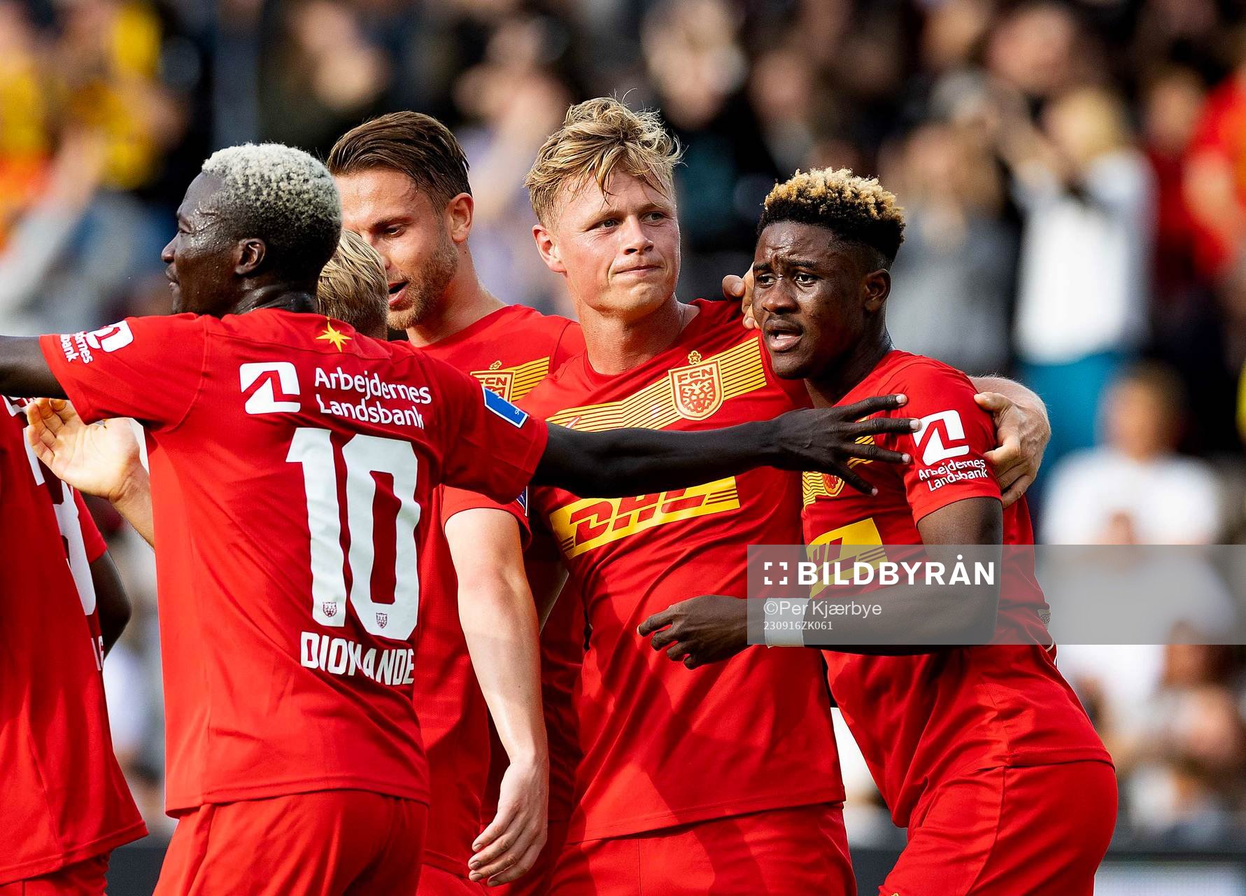 [DK=20230916: Jeppe Tverskov, FC Nordsjælland fejrer