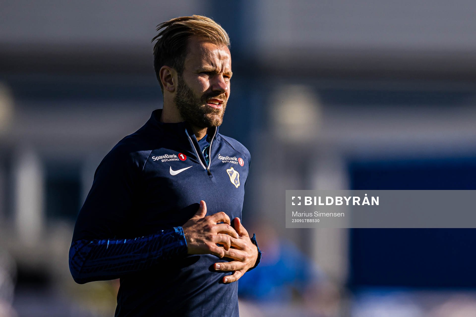 Nicolai Næss of Stabæk warms up
