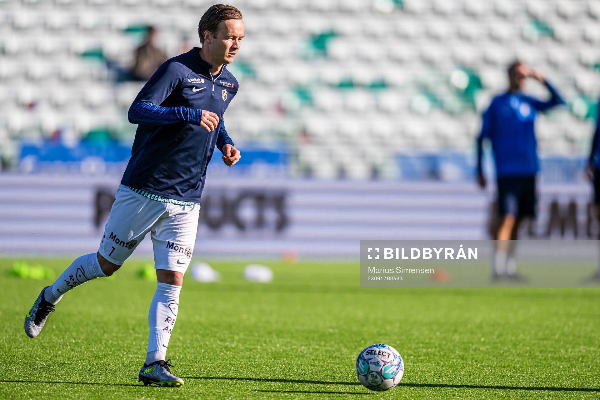 Fredrik Haugen of Stabæk warms up ahead of the Eliteserien match between Stabæk and Brann on September 17, 2023 in Bekkestua.