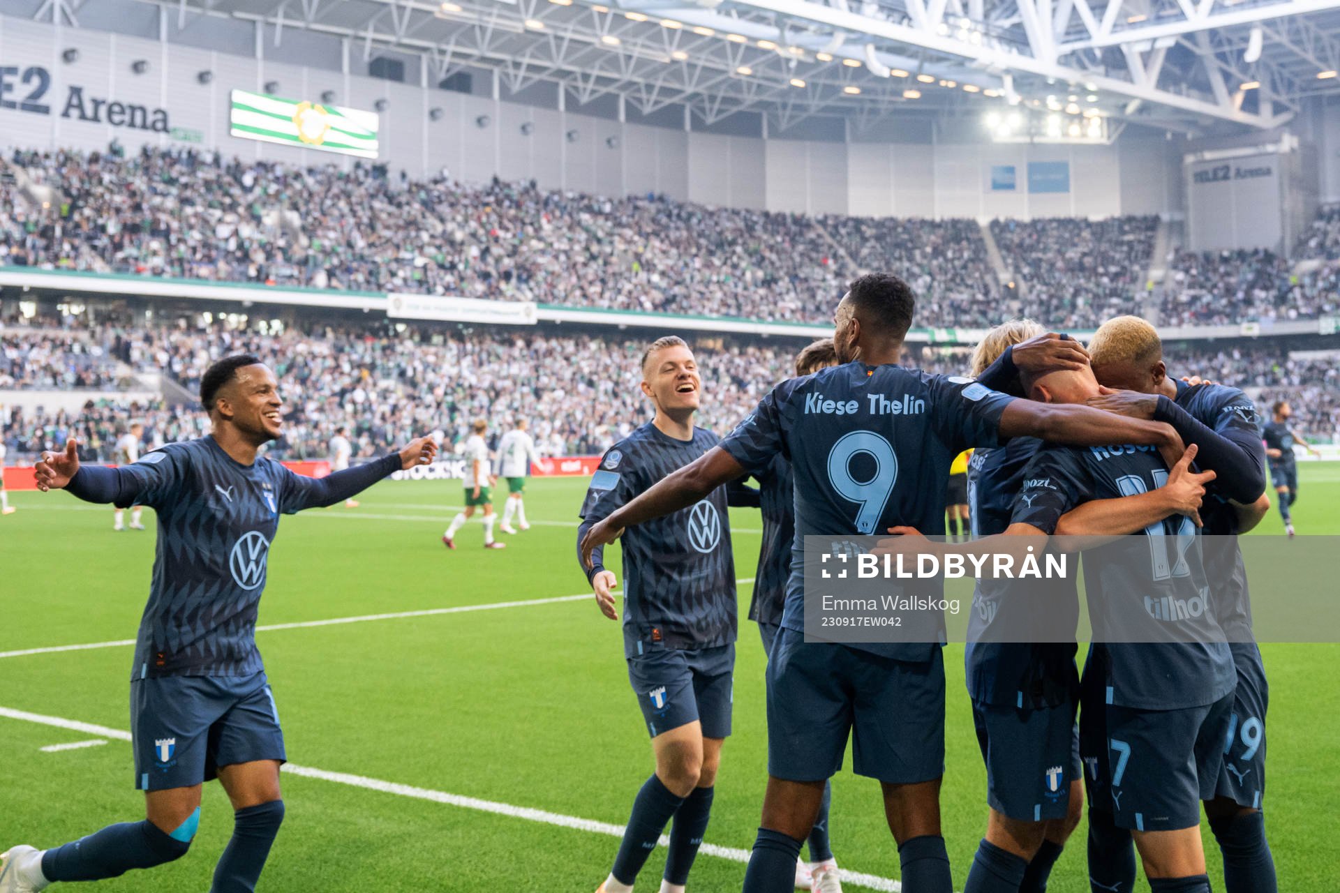 Malmö FFs Otto Rosengren jublar med lagkamrater