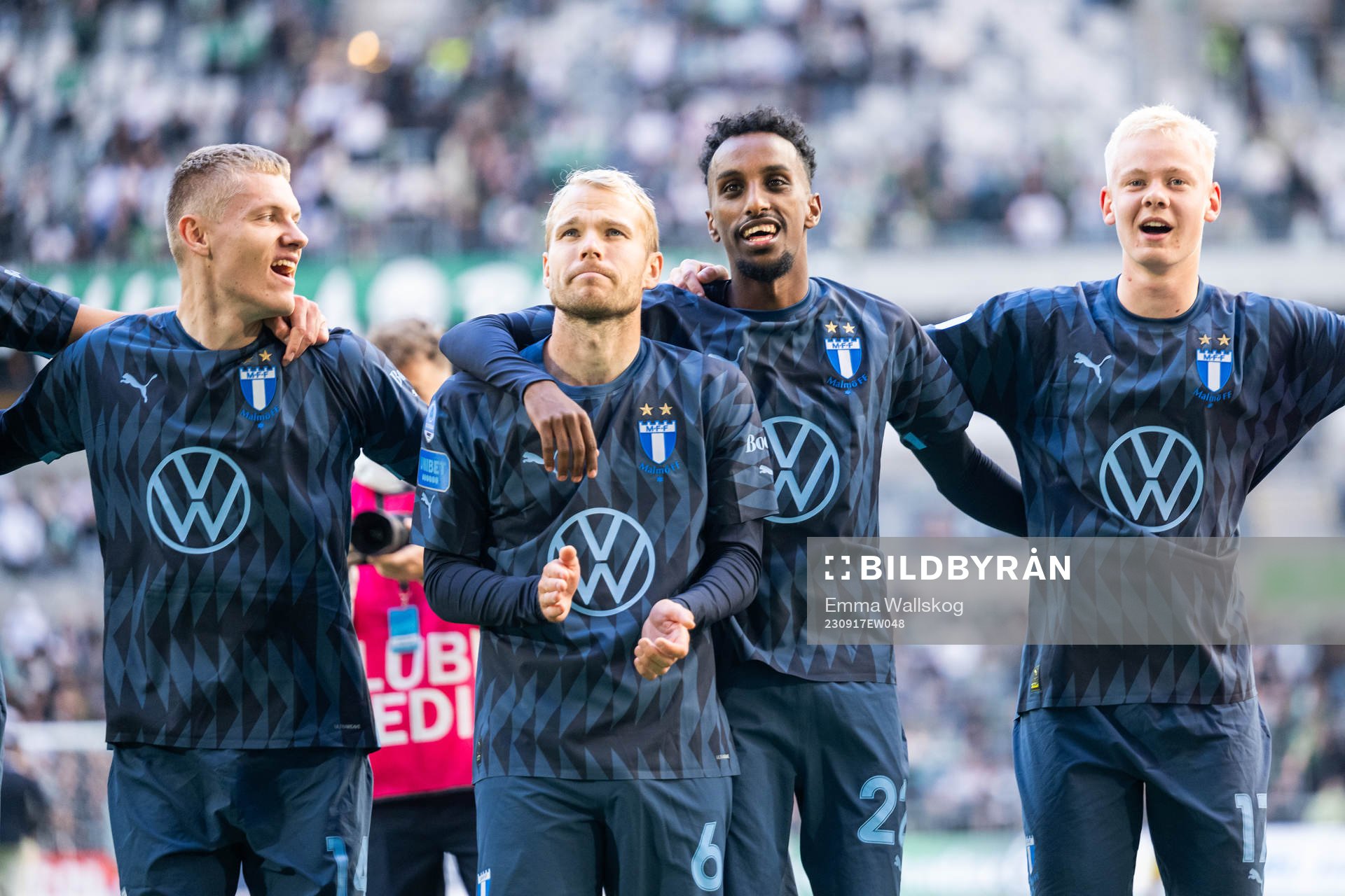Malmö FFs Sebastian Jörgensen, Oscar Lewicki, Taha Ali och Otto Rosengren jublar under fotbollsmatchen i Allsvenskan mellan Hammarby och Malmö FF den 17 september 2023 i Stockholm.