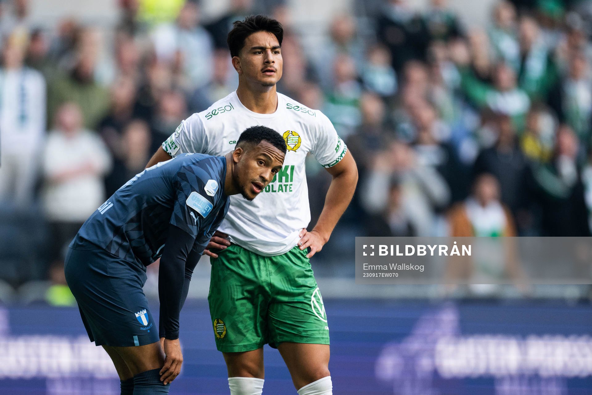 Malmö FFs Martin Olsson och  Hammarbys Jusef Erab