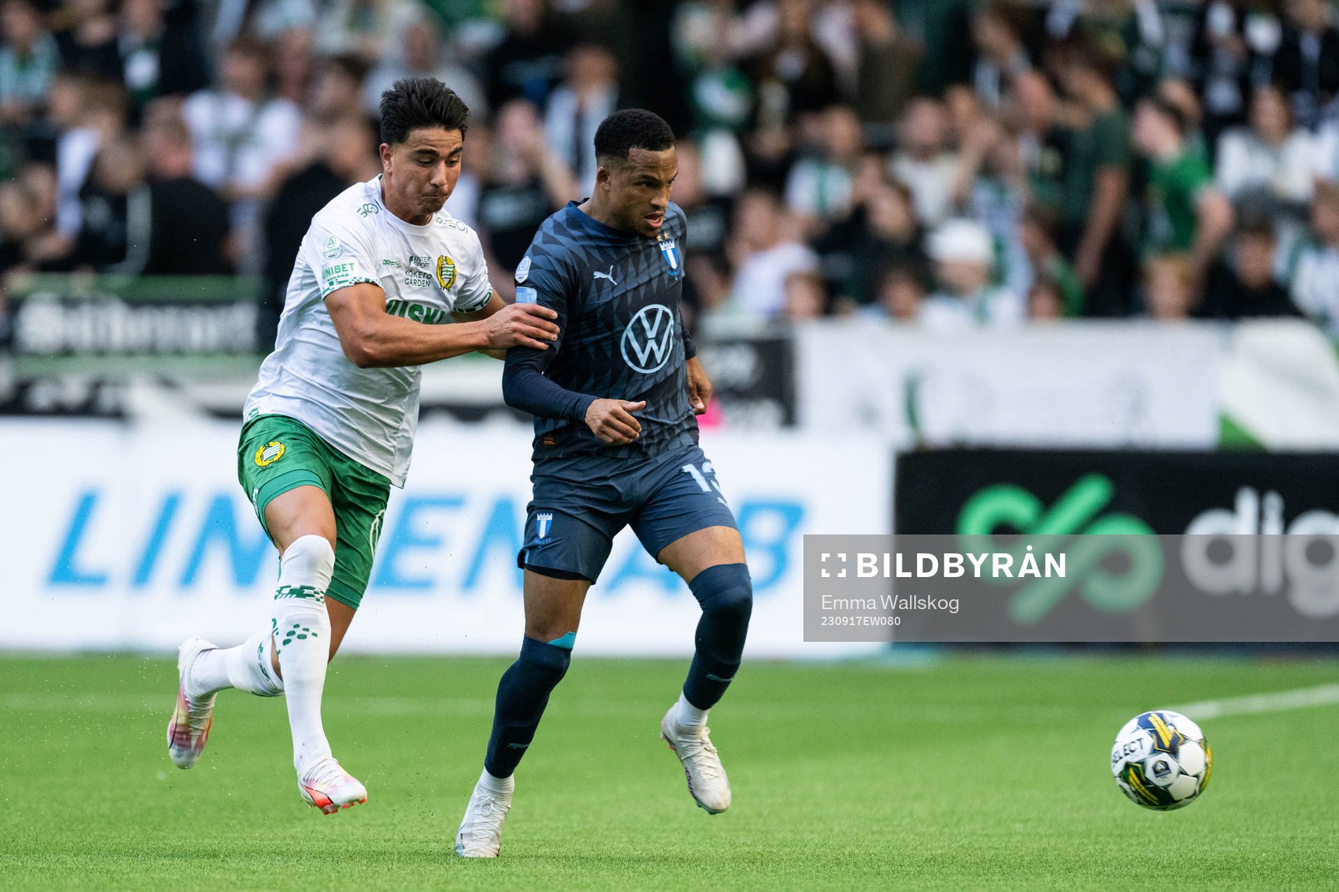 Hammarbys Jusef Erabi och Malmö FFs Martin Olsson