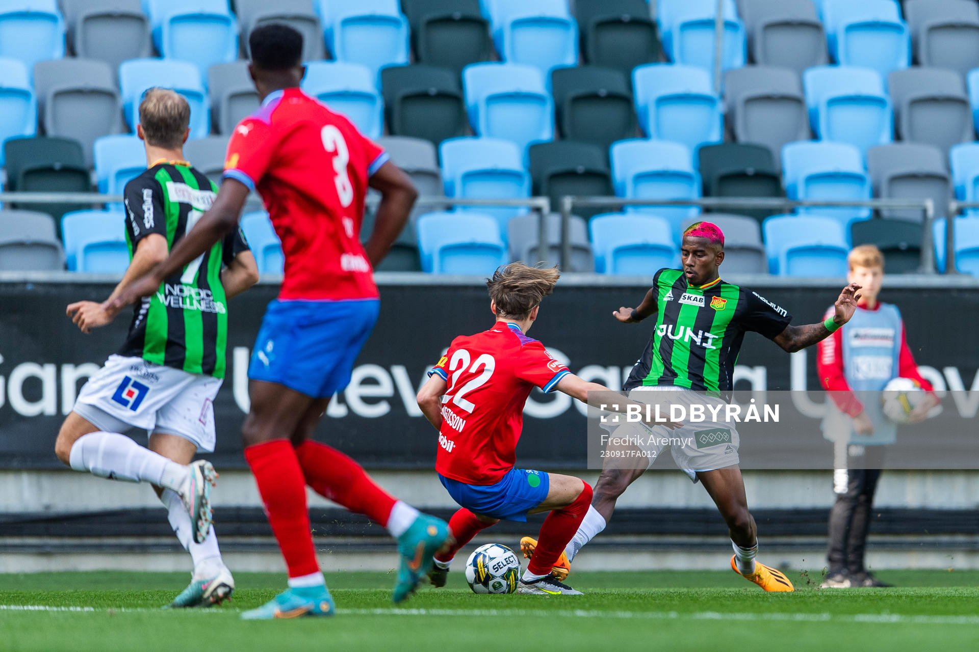 Helsingborgs Simon Bengtsson och GAIS Chovanie Shakur