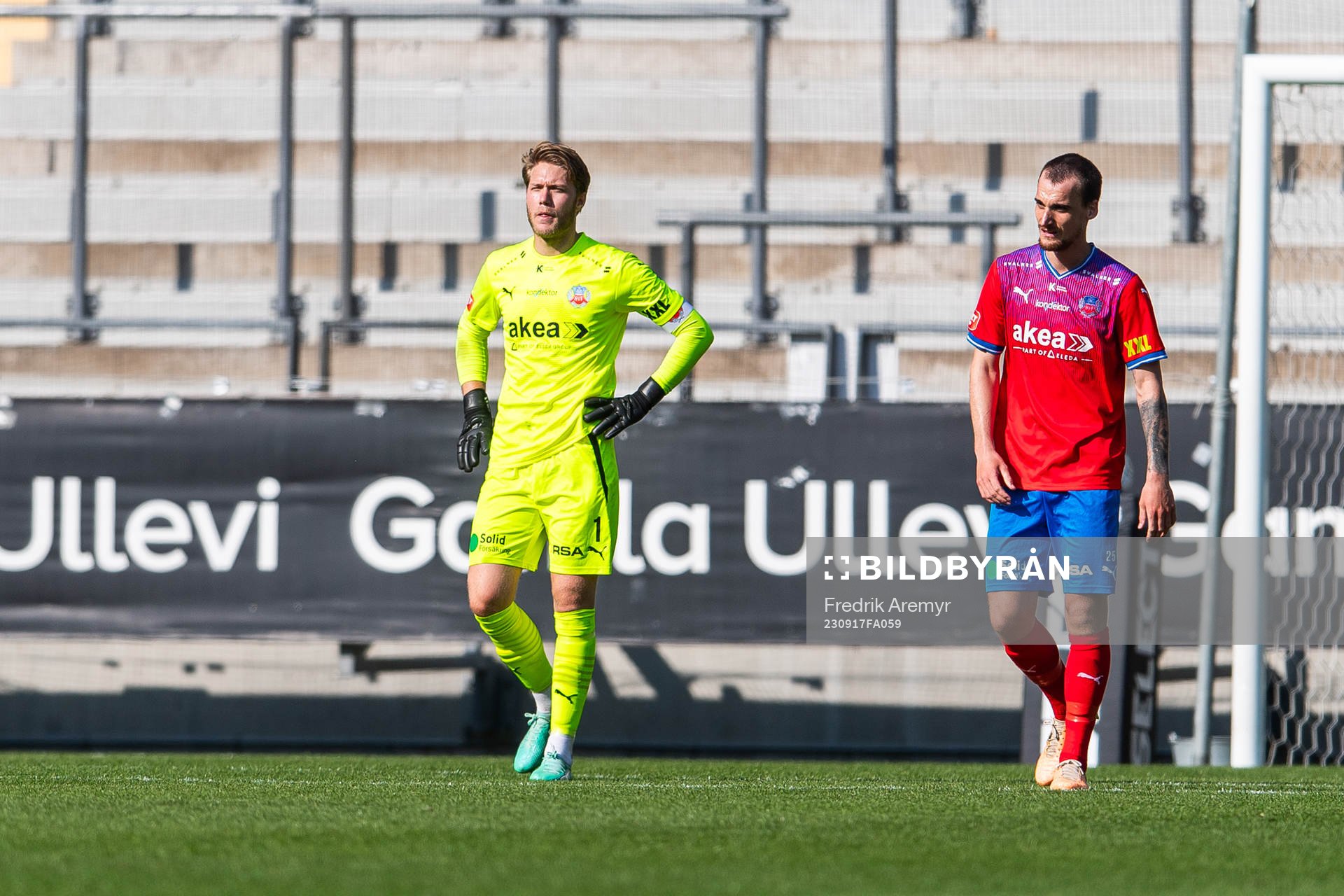 Helsingborgs Kalle Joelsson och Adam Hellborg deppar