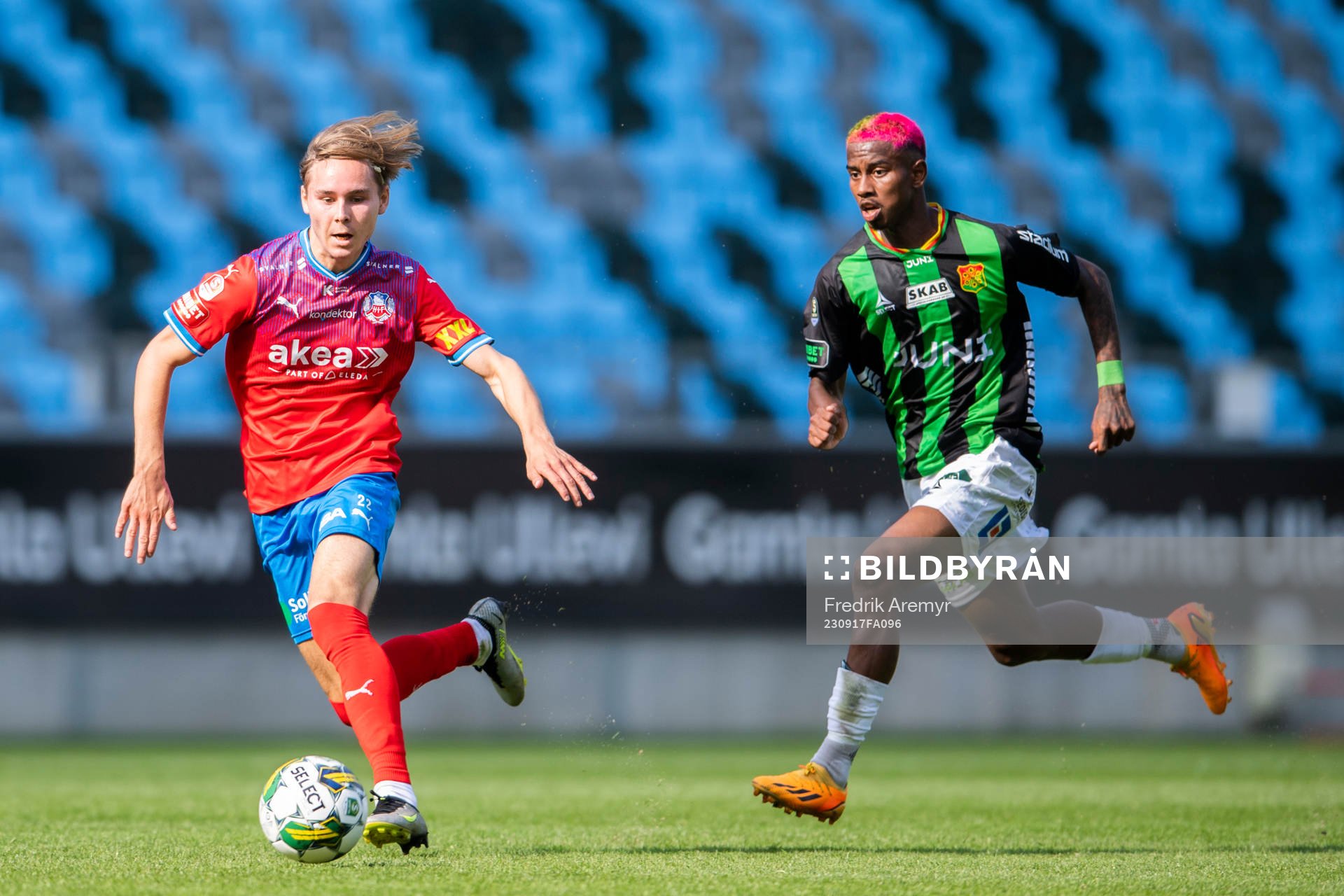 Helsingborgs Simon Bengtsson och GAIS Chovanie Shakur