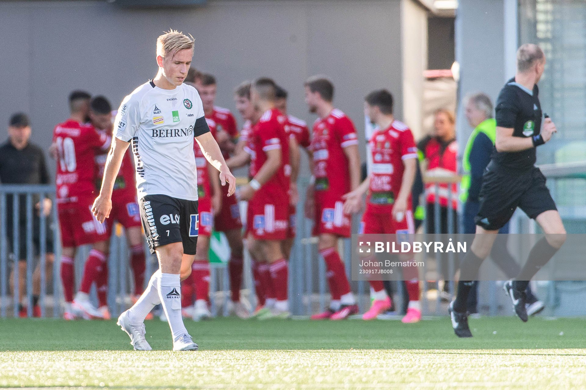 Örebros David Seger deppar