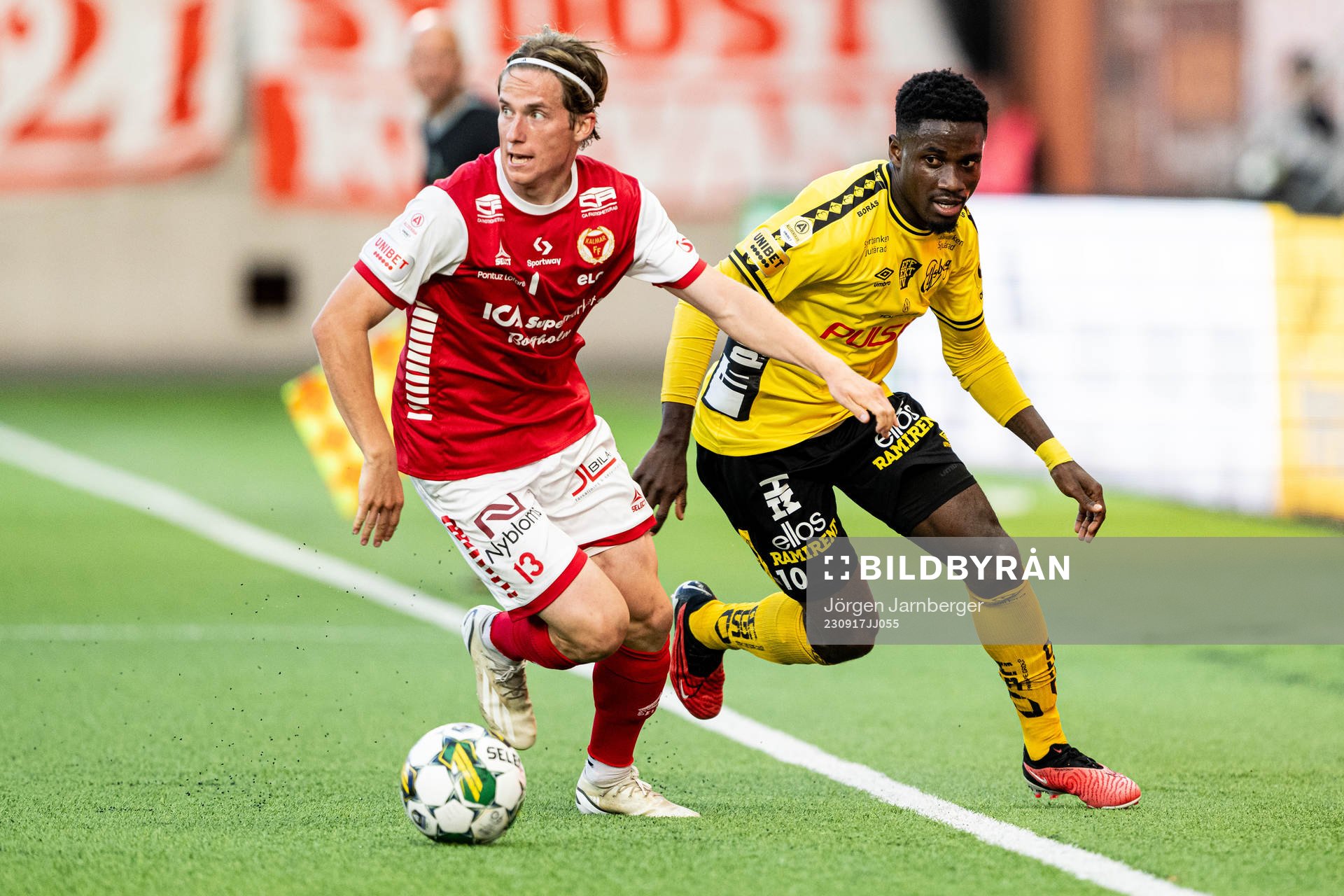 Kalmars Johan Karlsson och Elfsborgs Michael Baidoo