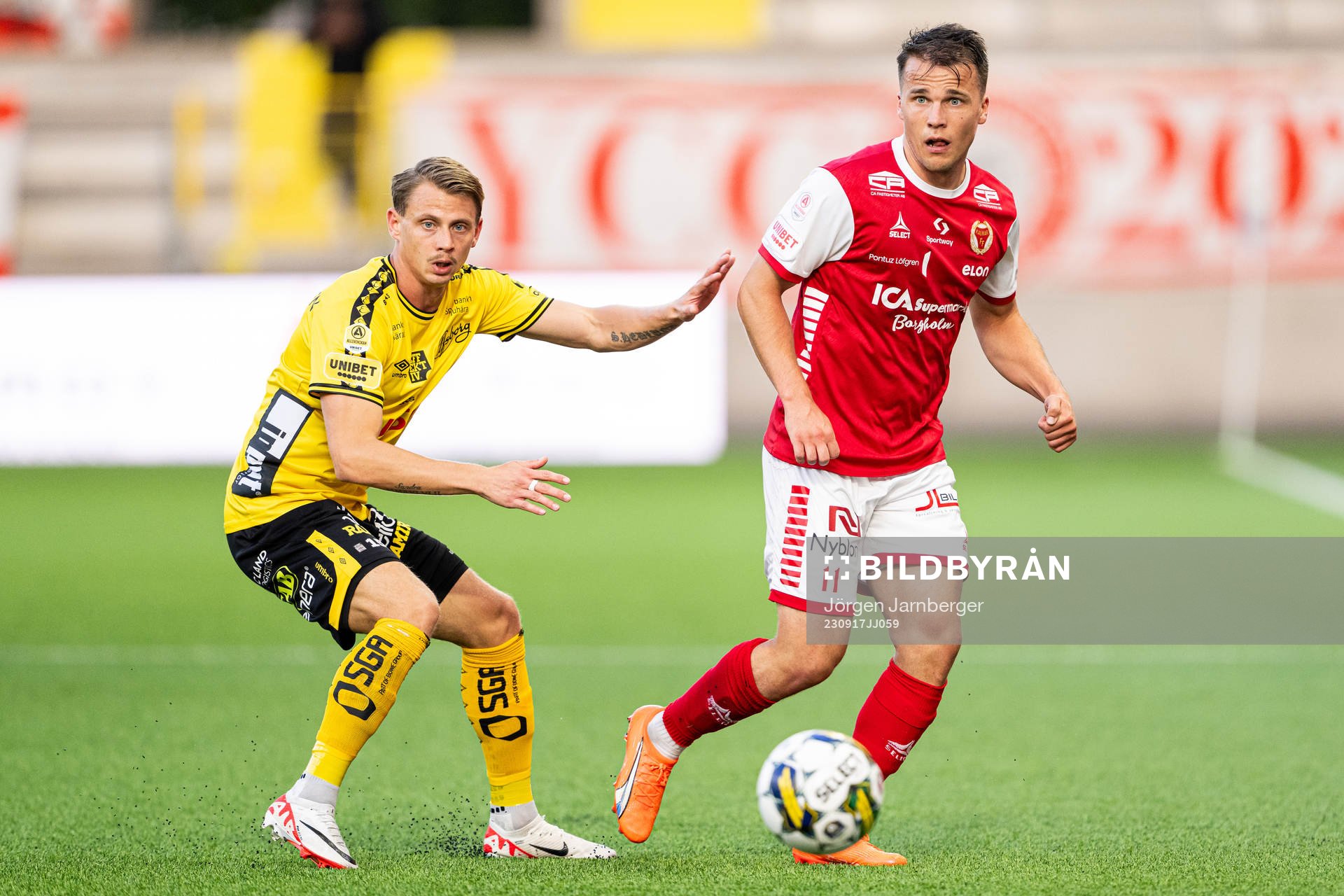 Elfsborgs Simon Hedlund och Kalmars Simon Skrabb