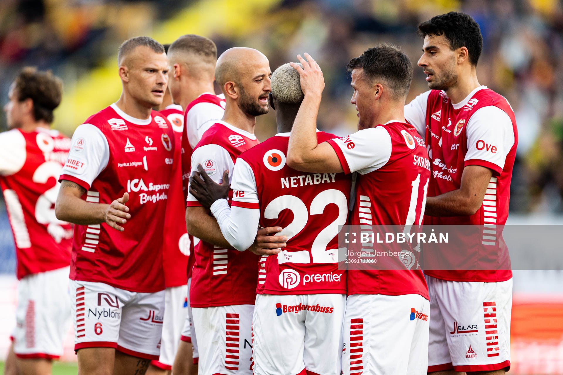 Kalmars spelare jublar