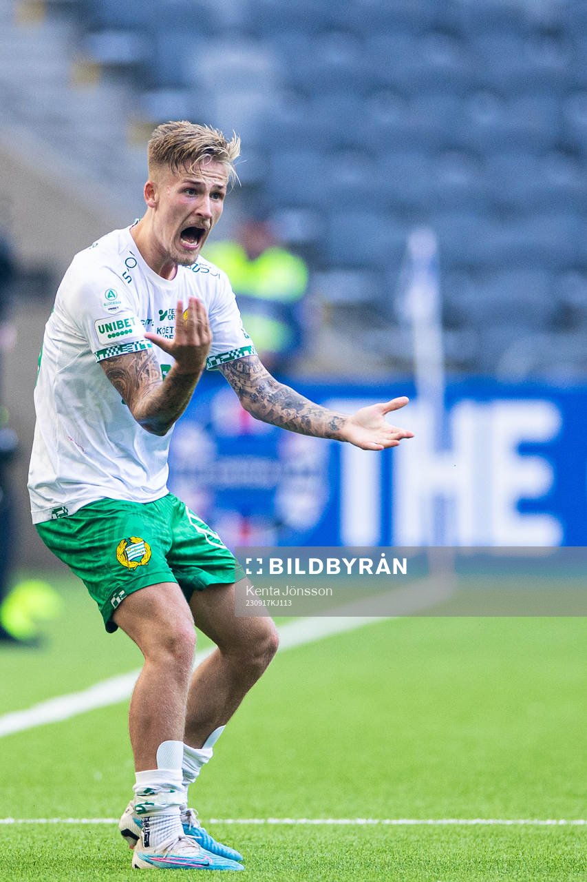 Hammarbys Fredrik Hammar reagerar