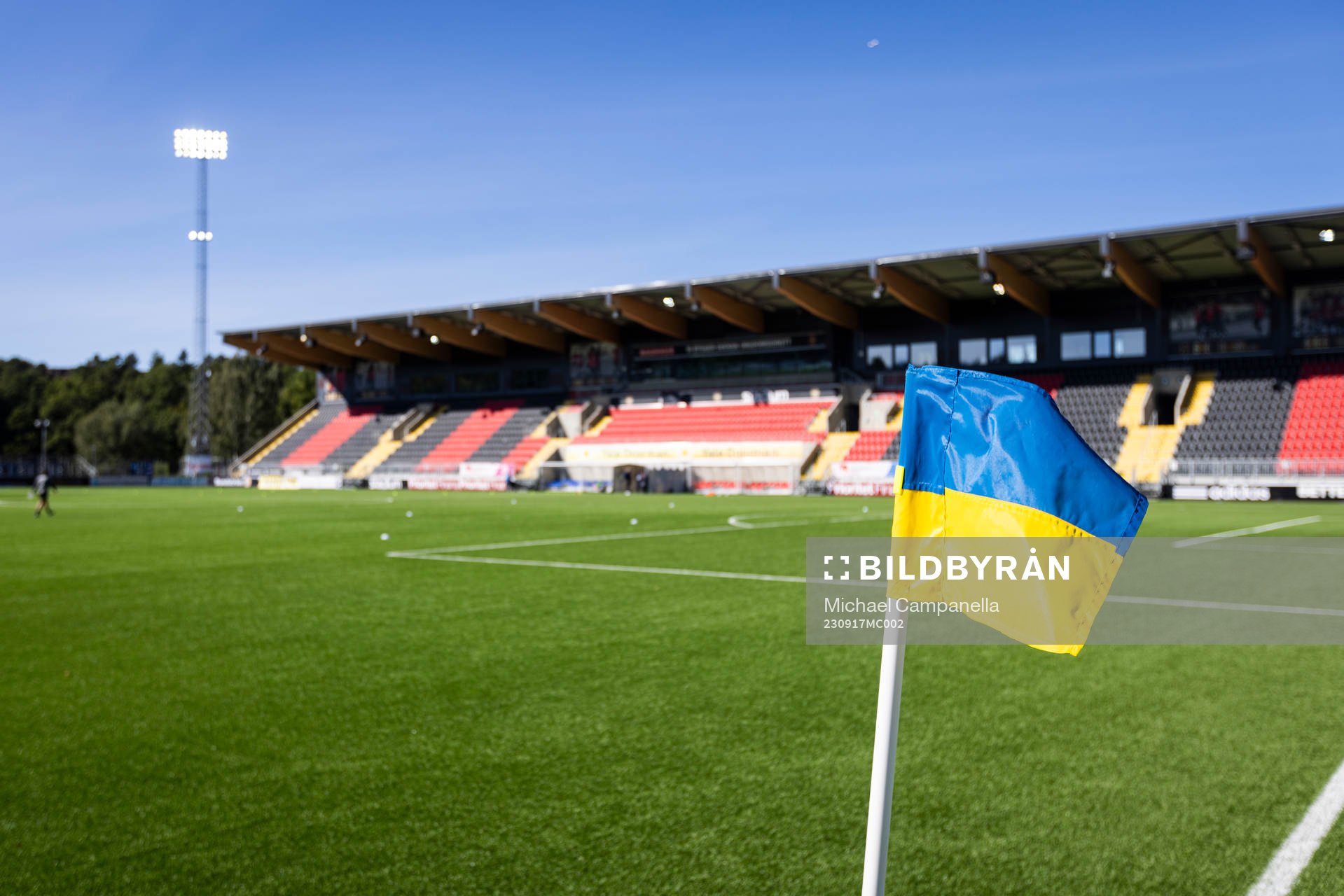Generell vy på Grimsta IP innan fotbollsmatchen i