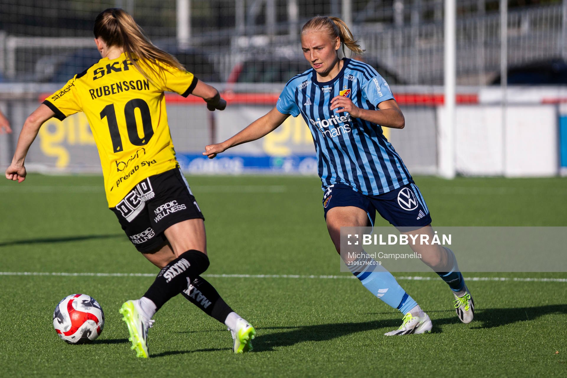 Häckens Elin Rubensson mot Djurgårdens Stinalisa Johansson