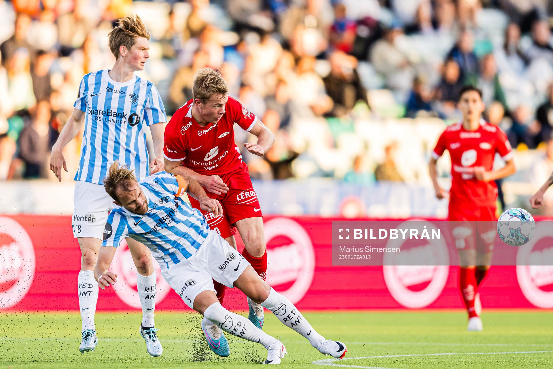 Nicolai Næss of Stabæk and Aune Heggebø of Brann during the Eliteserien match between Stabæk and Brann on September 17, 2023 in Bekkestua.