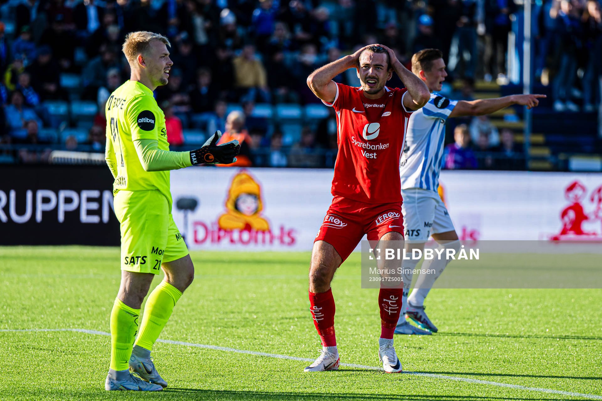Fredrik Pallesen Knudsen of Brann reacts